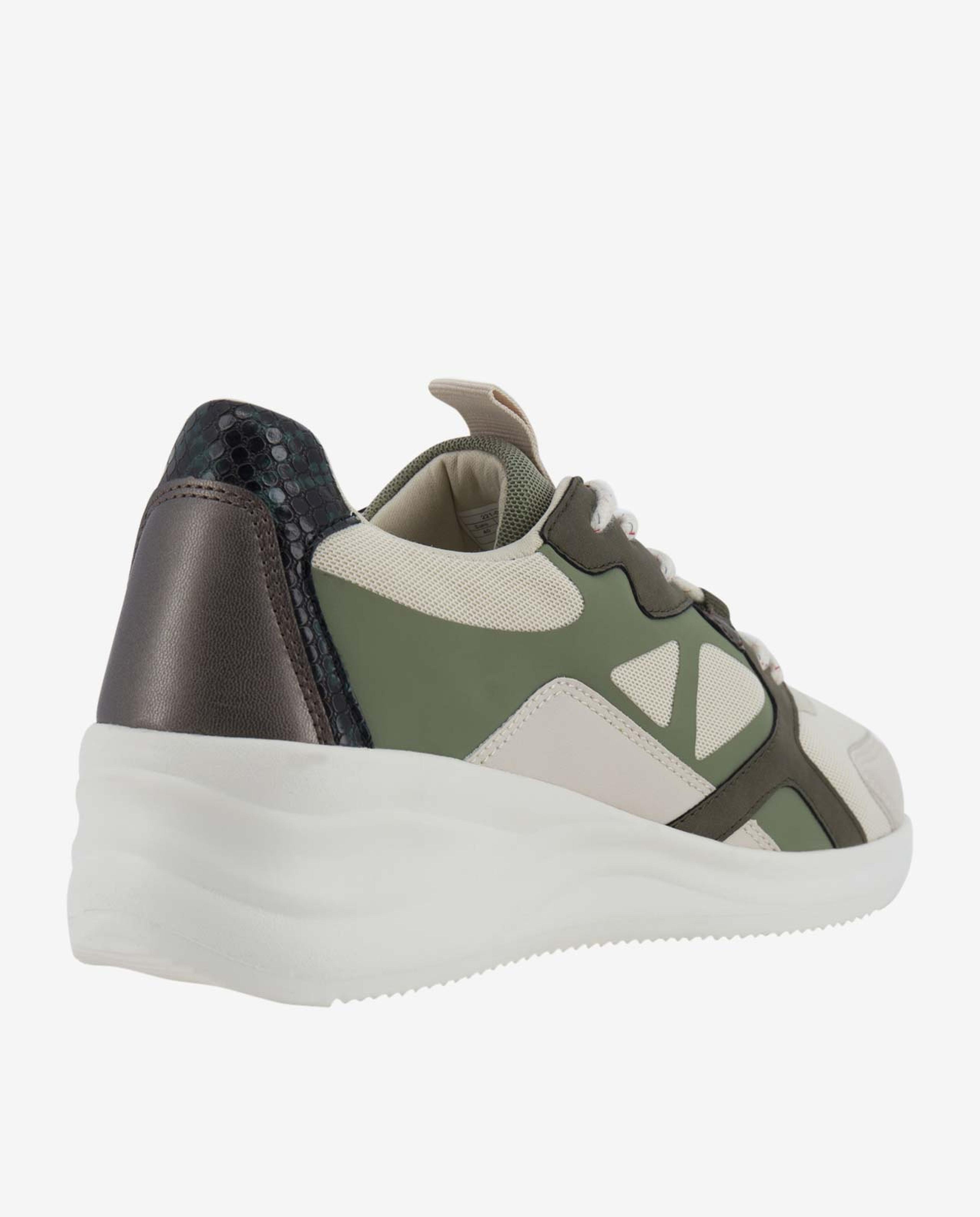 Green Sport Shoes