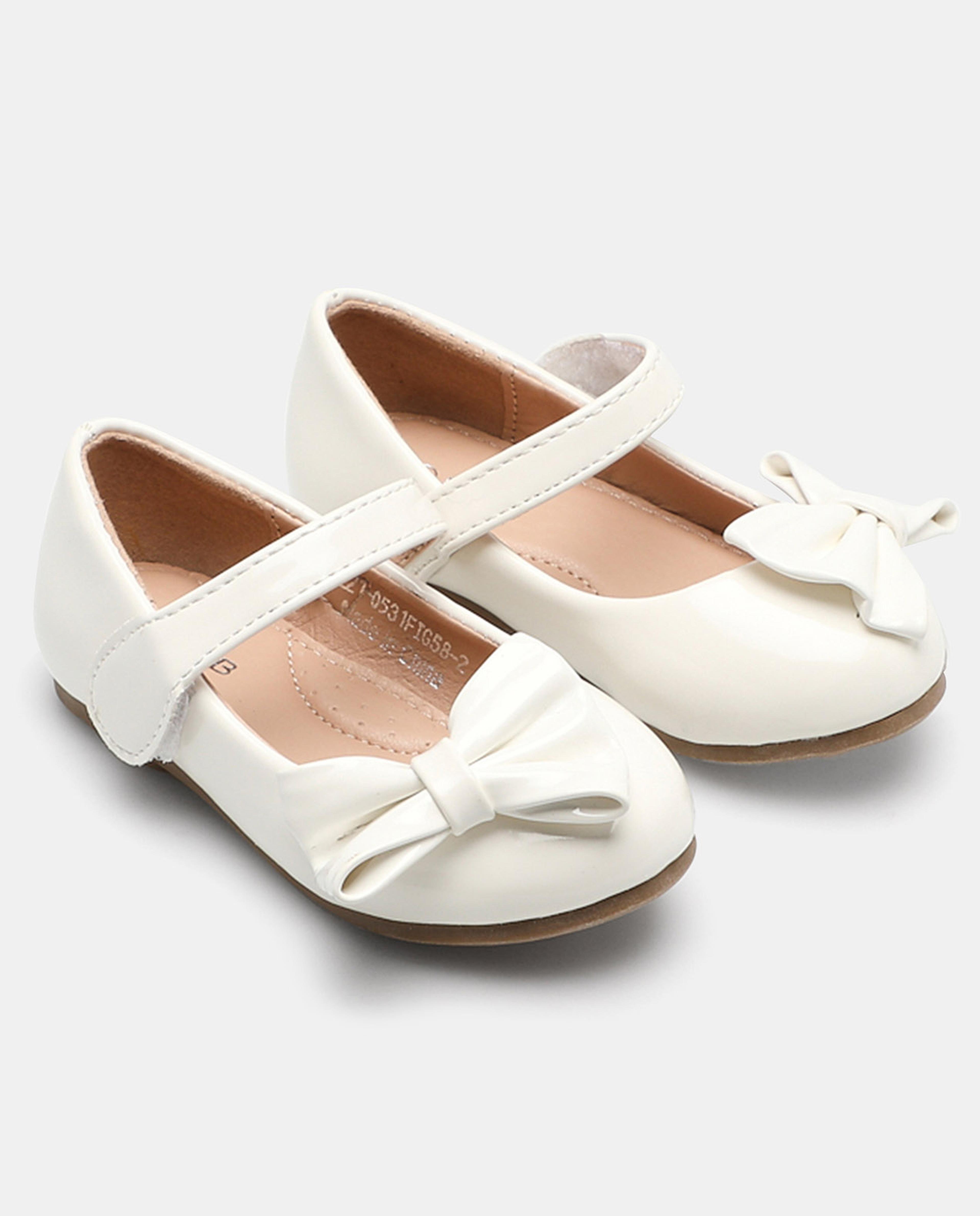 White Infant Girls Casual Shoe