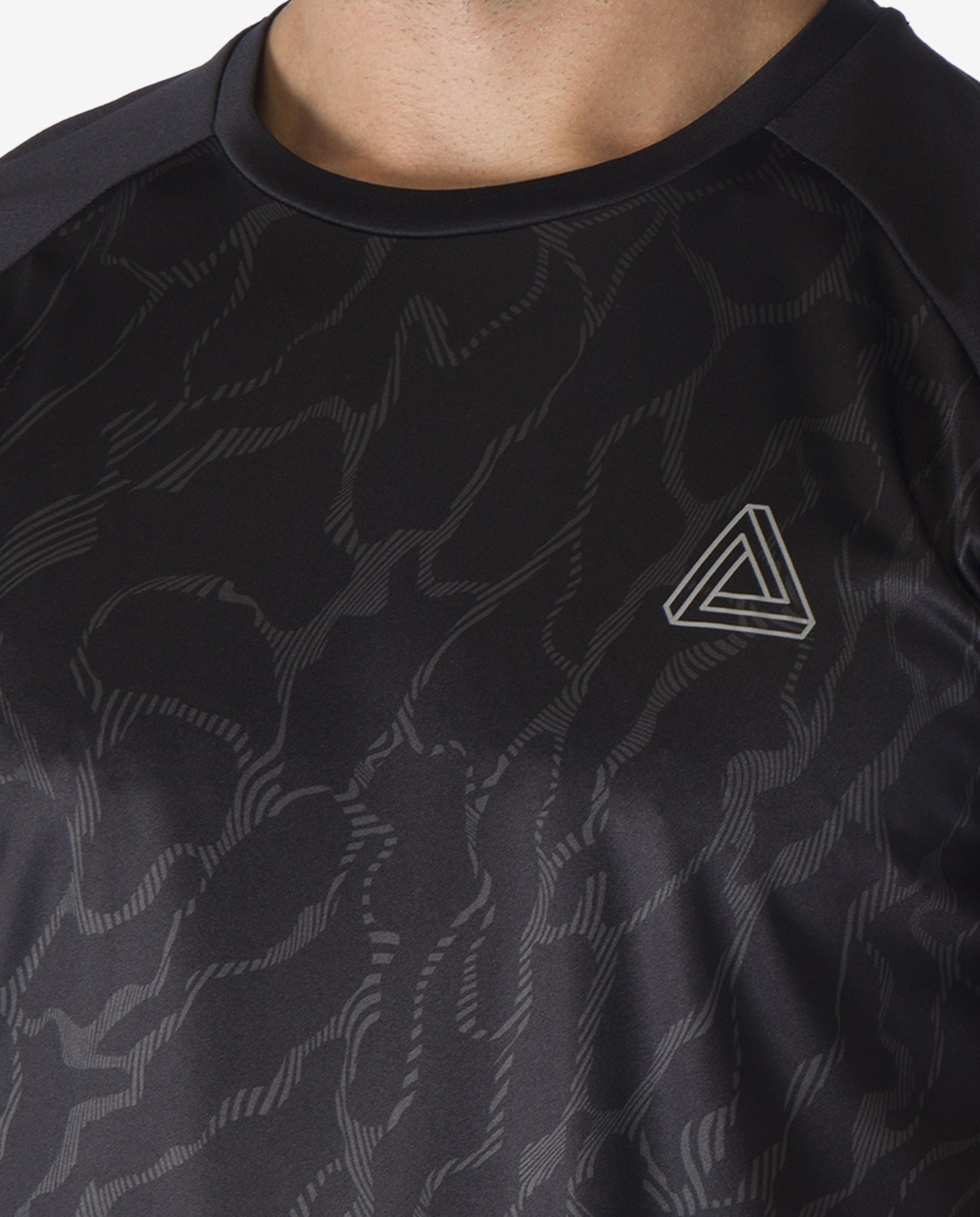 Black Round Neck Graphic Design T-Shirt