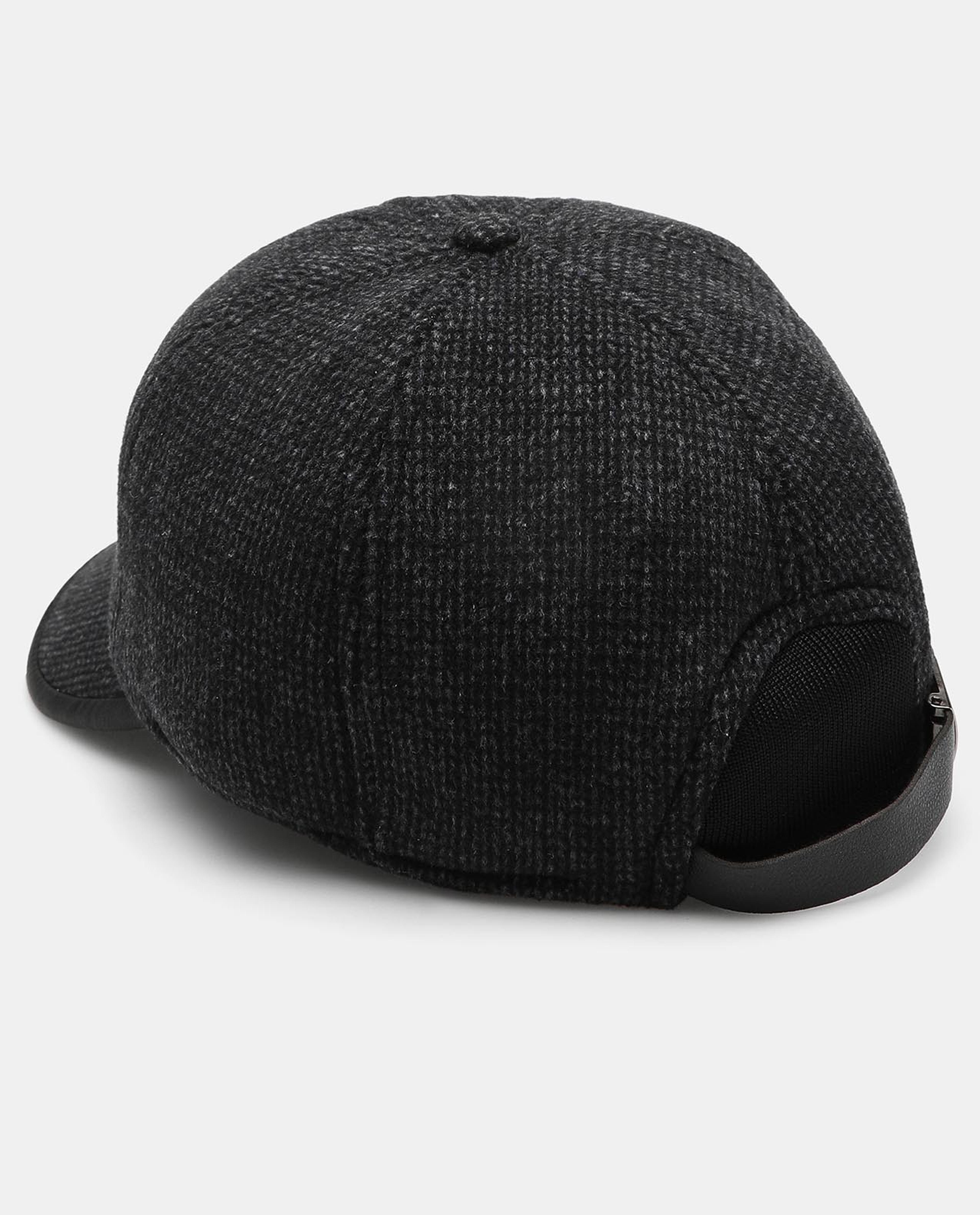 Black Baseball Style Regular Fit Cap Black