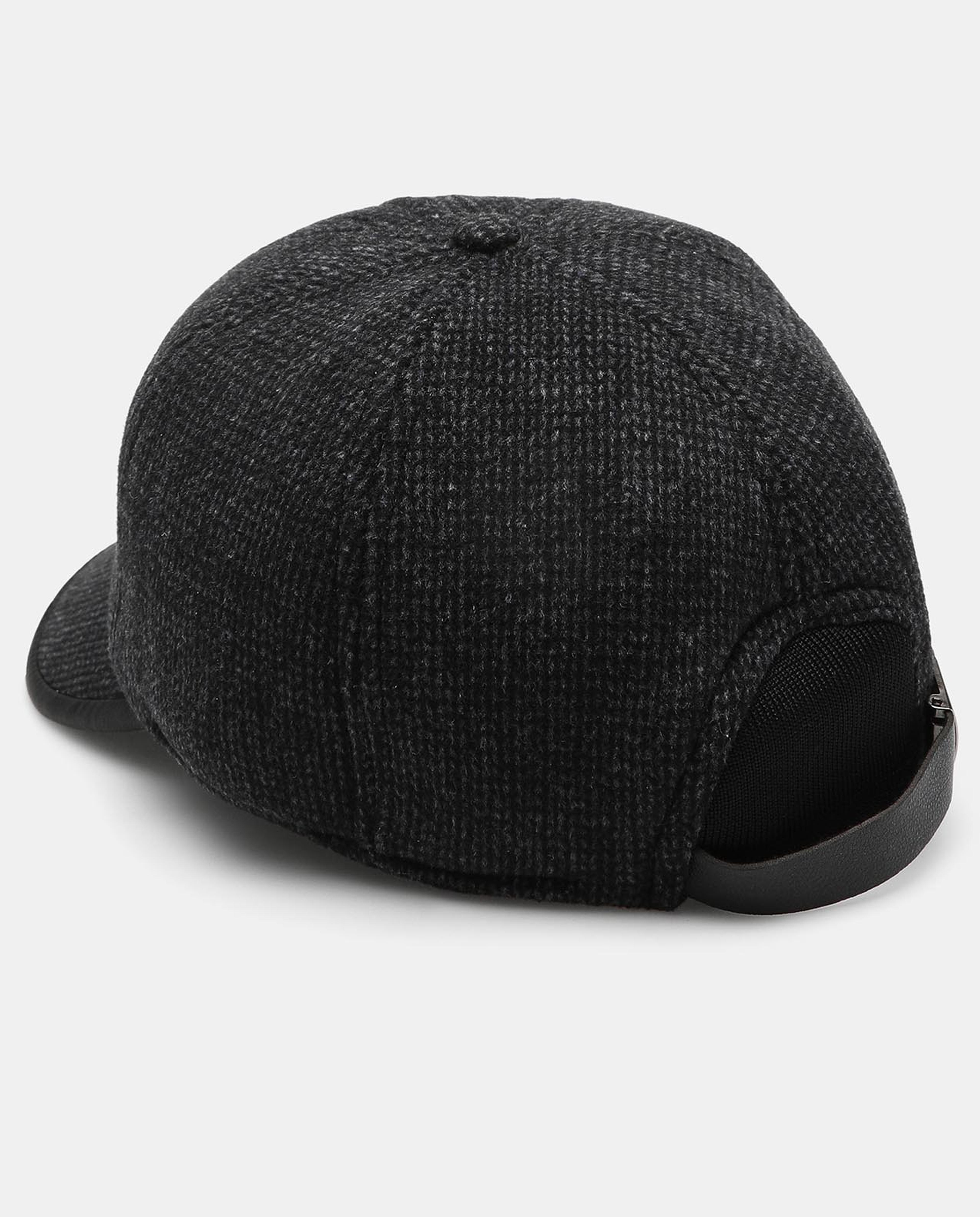 Black Baseball Style Regular Fit Cap Black