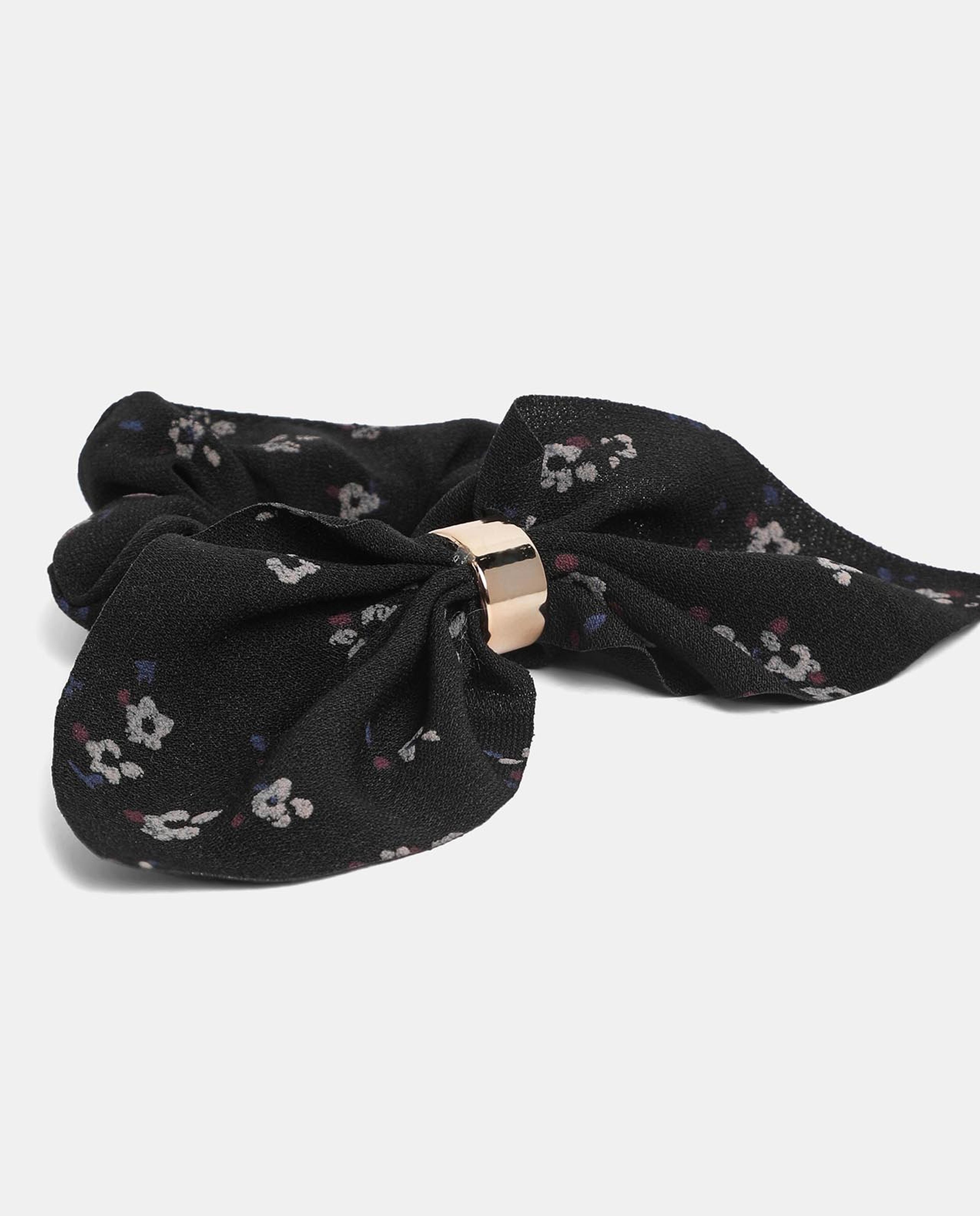 Black Pattern Hair Scrunch Rubber band