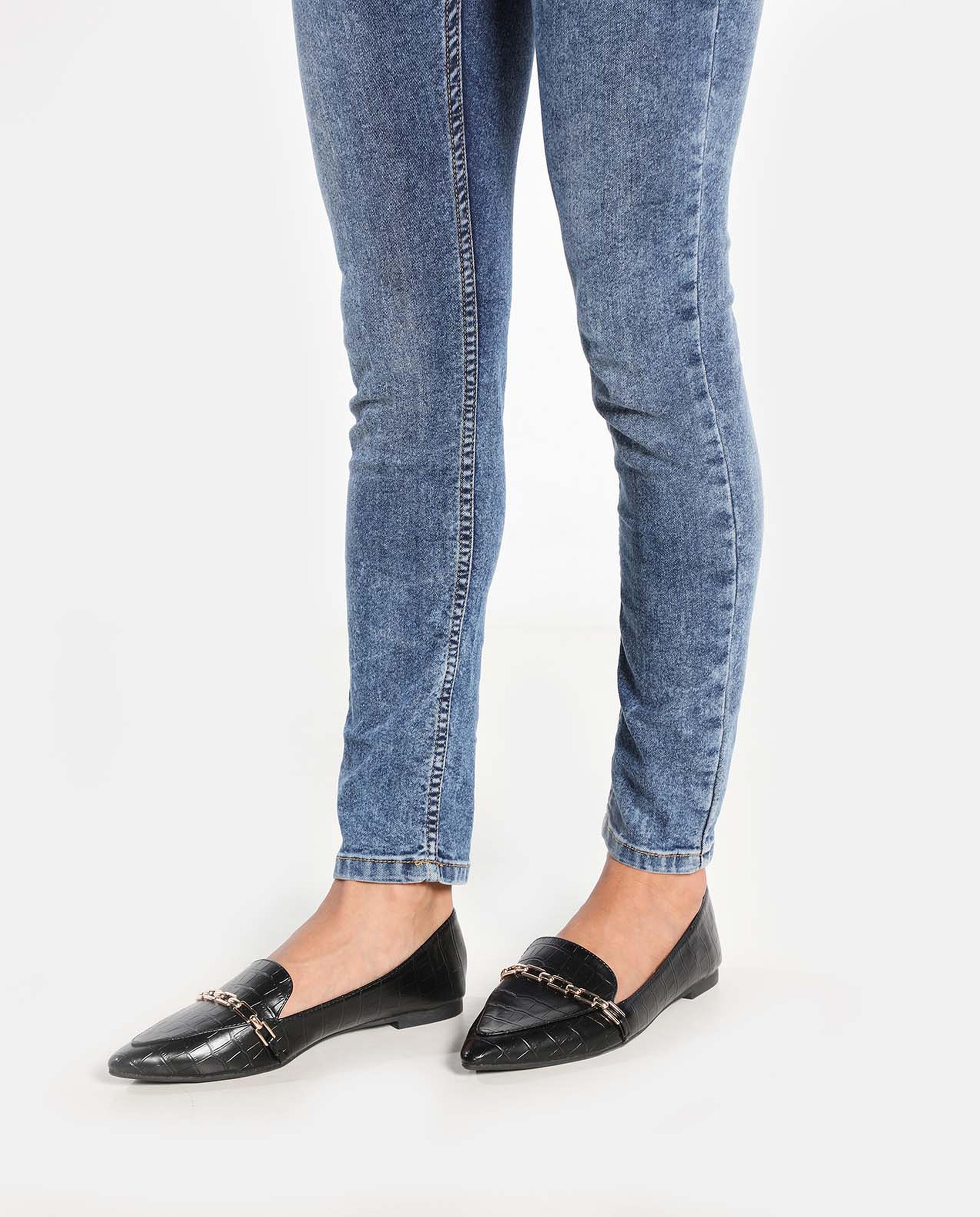 Black Textured Pointed Toe Ballerina Shoes