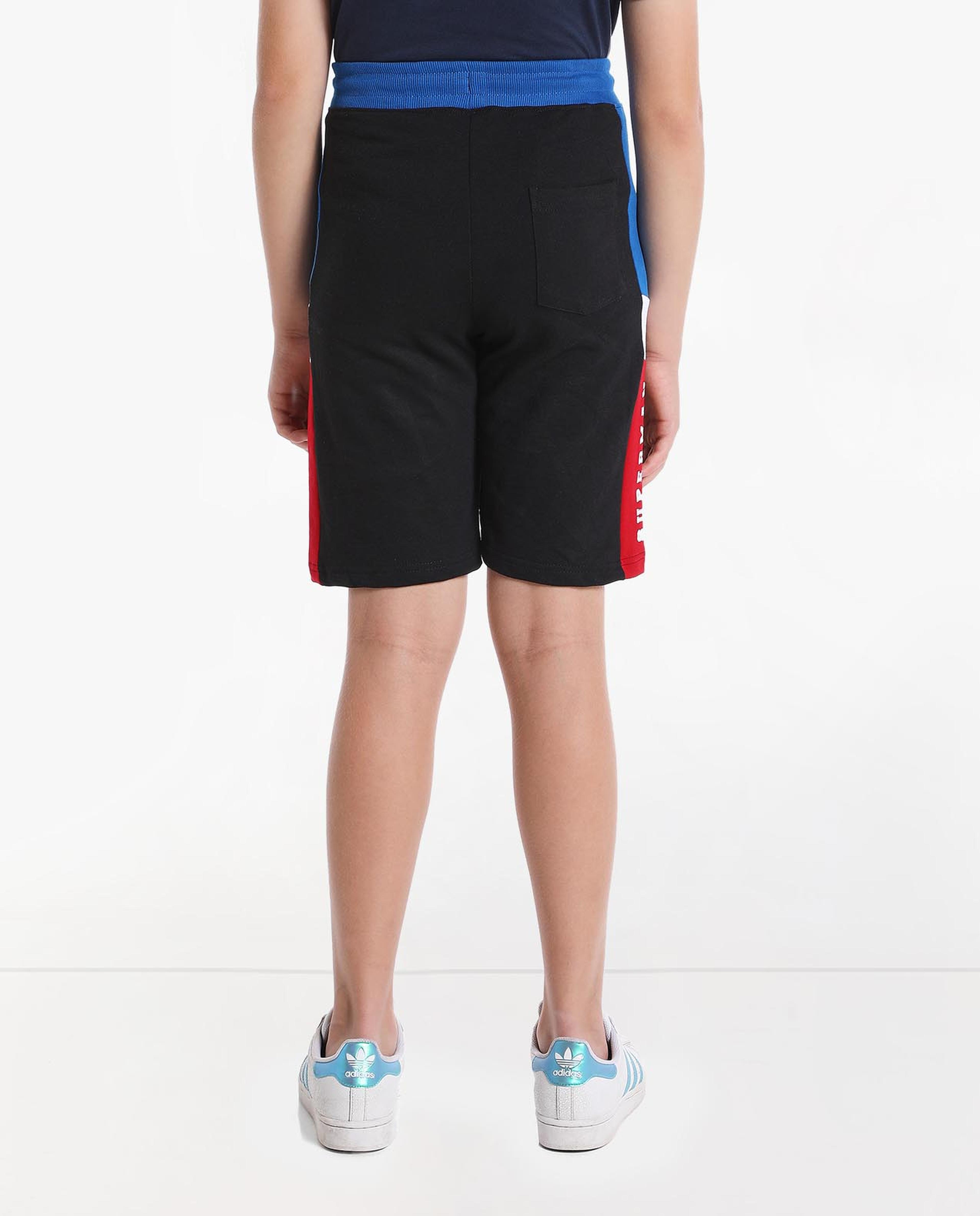 Solid Knitted Shorts With Elasticated Tie Up Waist