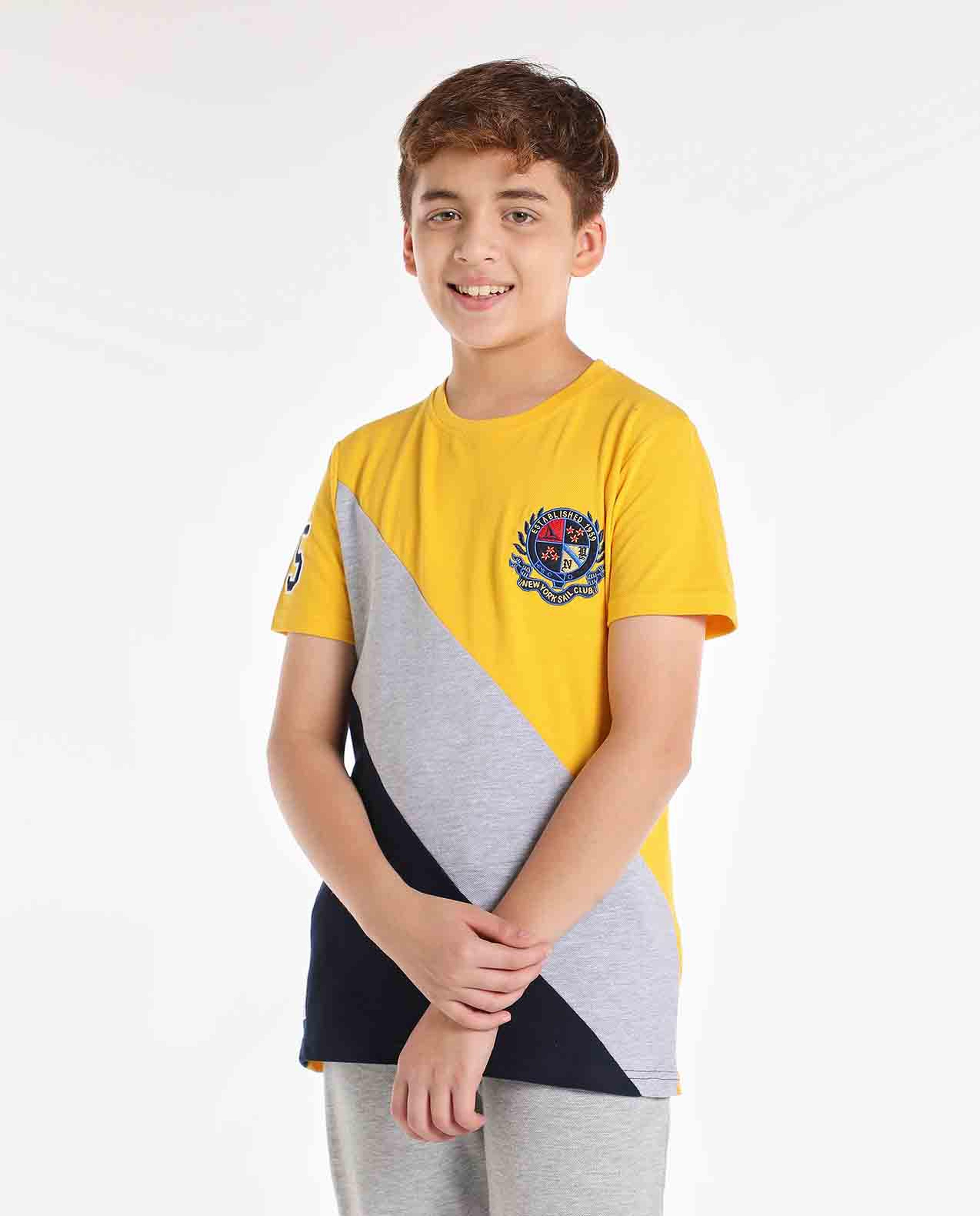 Color Block Printed T-Shirt with Crew Neck and Short Sleeves