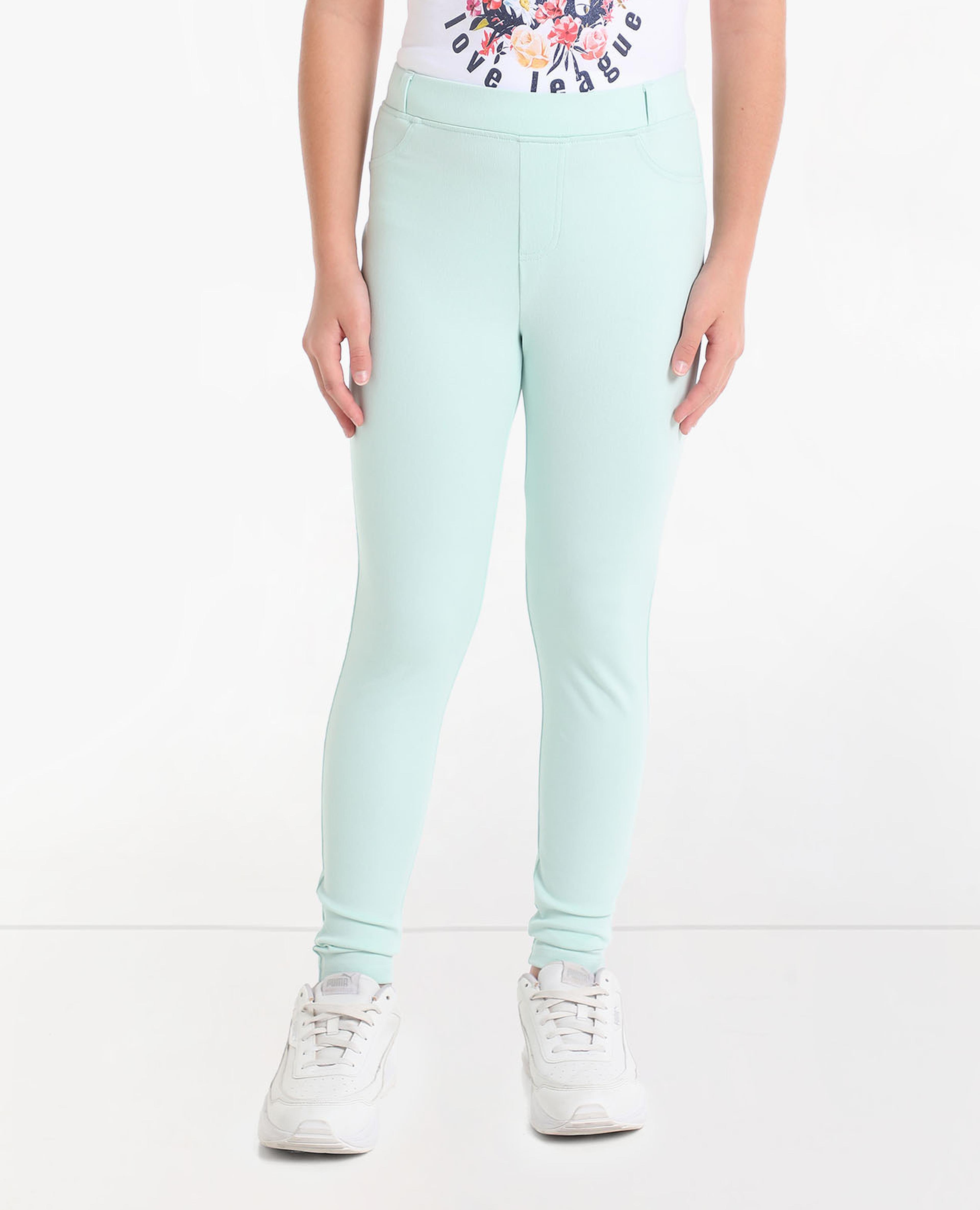 Solid Treggings with Slip-On Closure