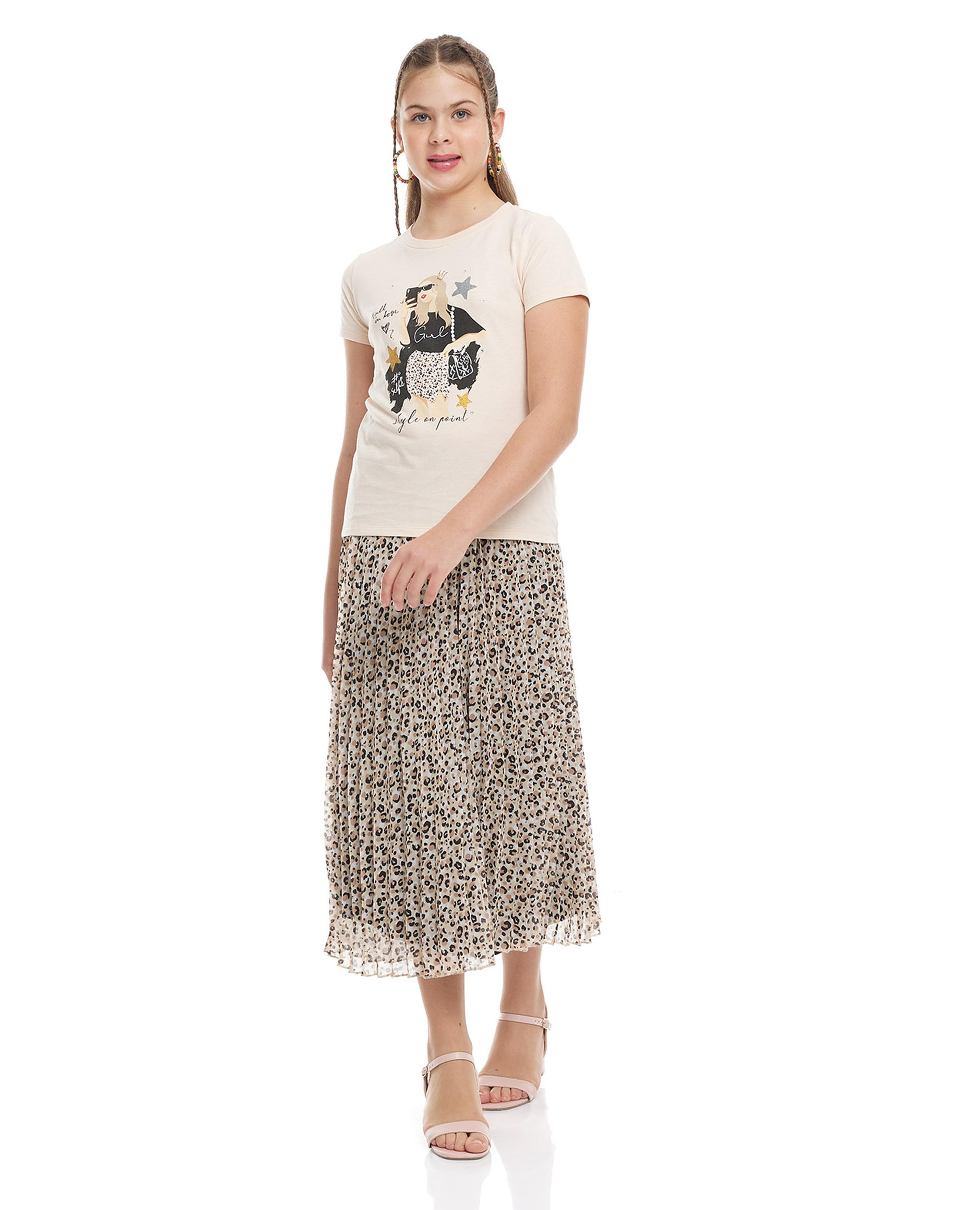Printed T-Shirt and Pleated Skirt Set