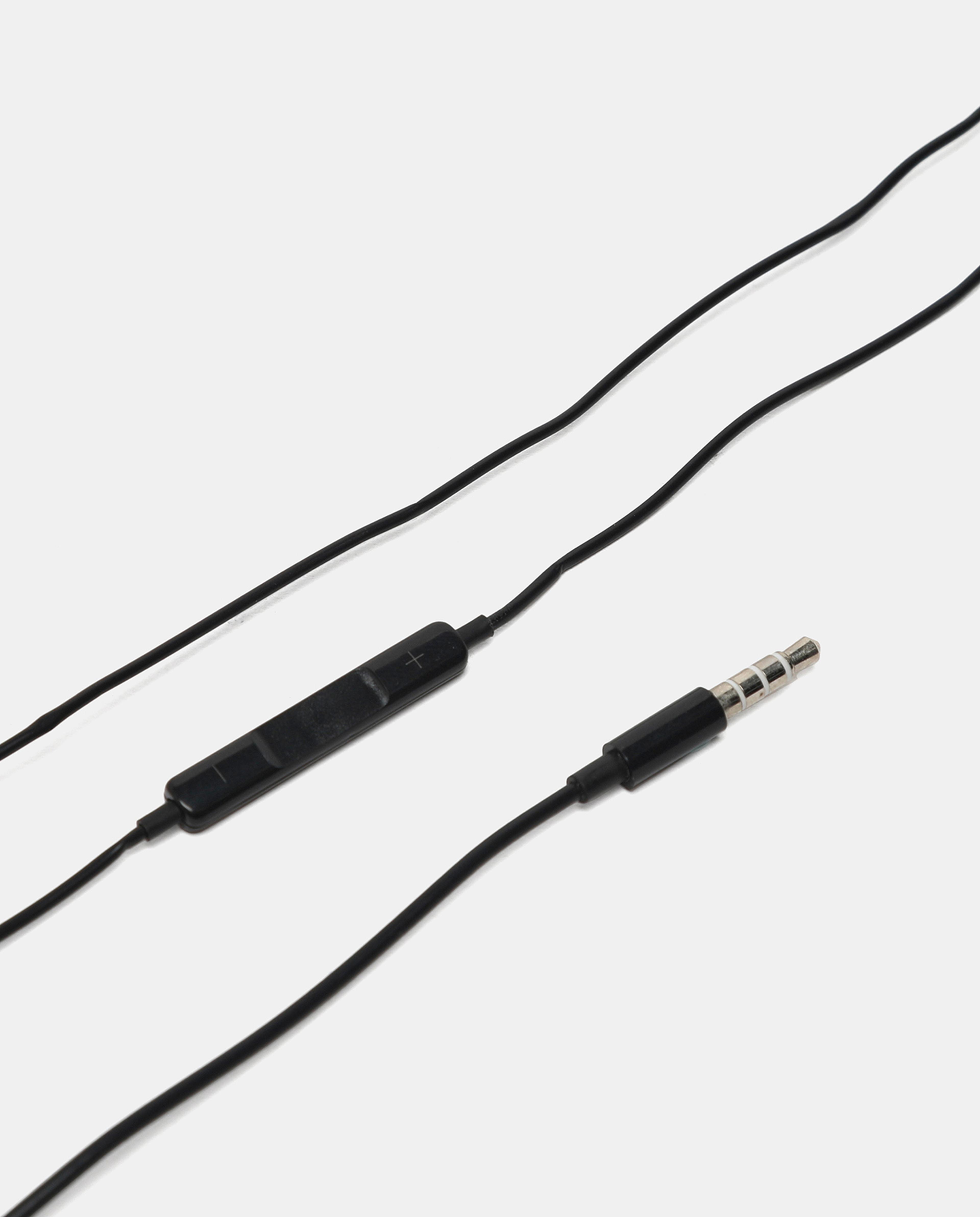 Wired Earphone with Superb Sound