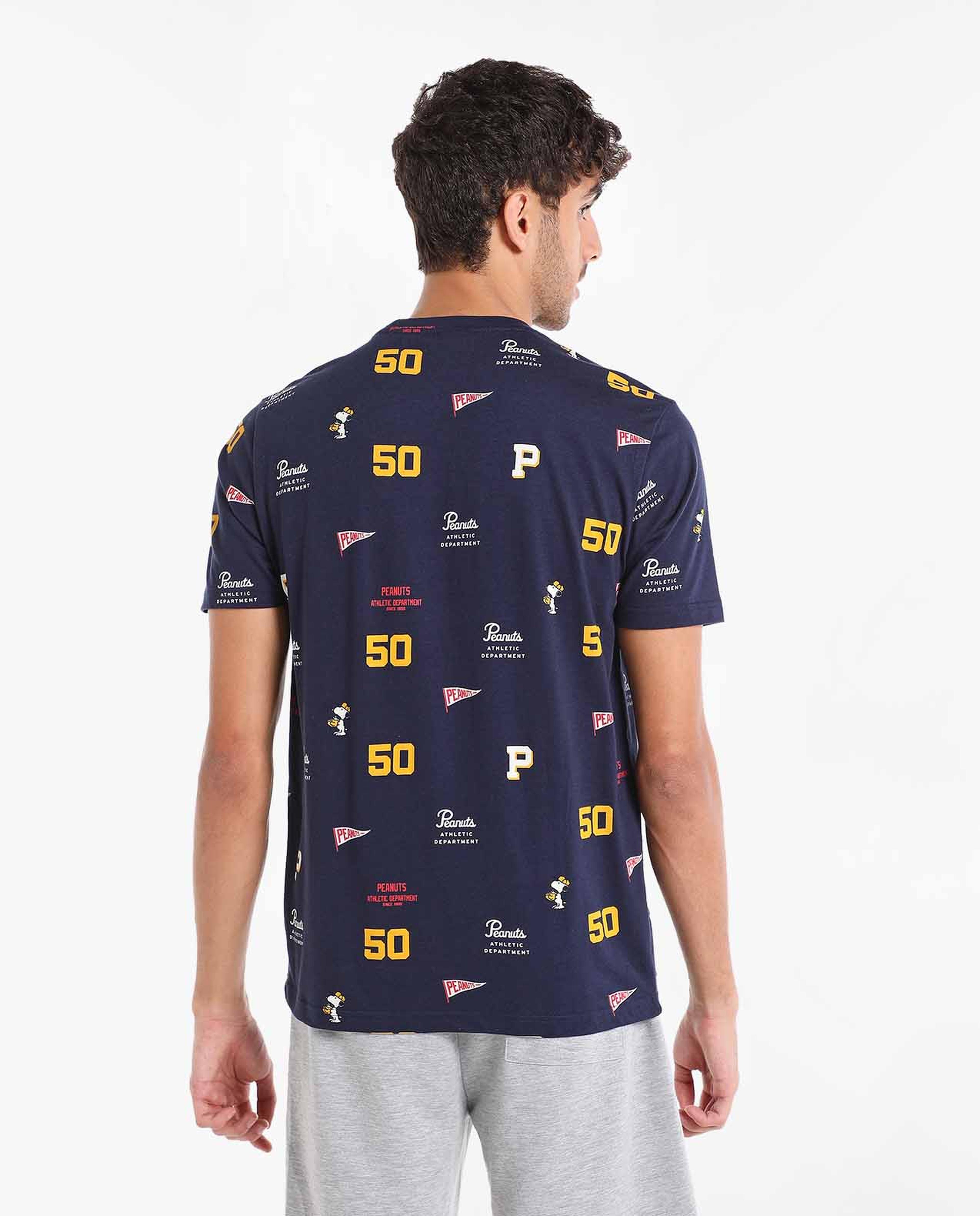 Peanuts Print T-Shirt with Round Neck and Short Sleeves