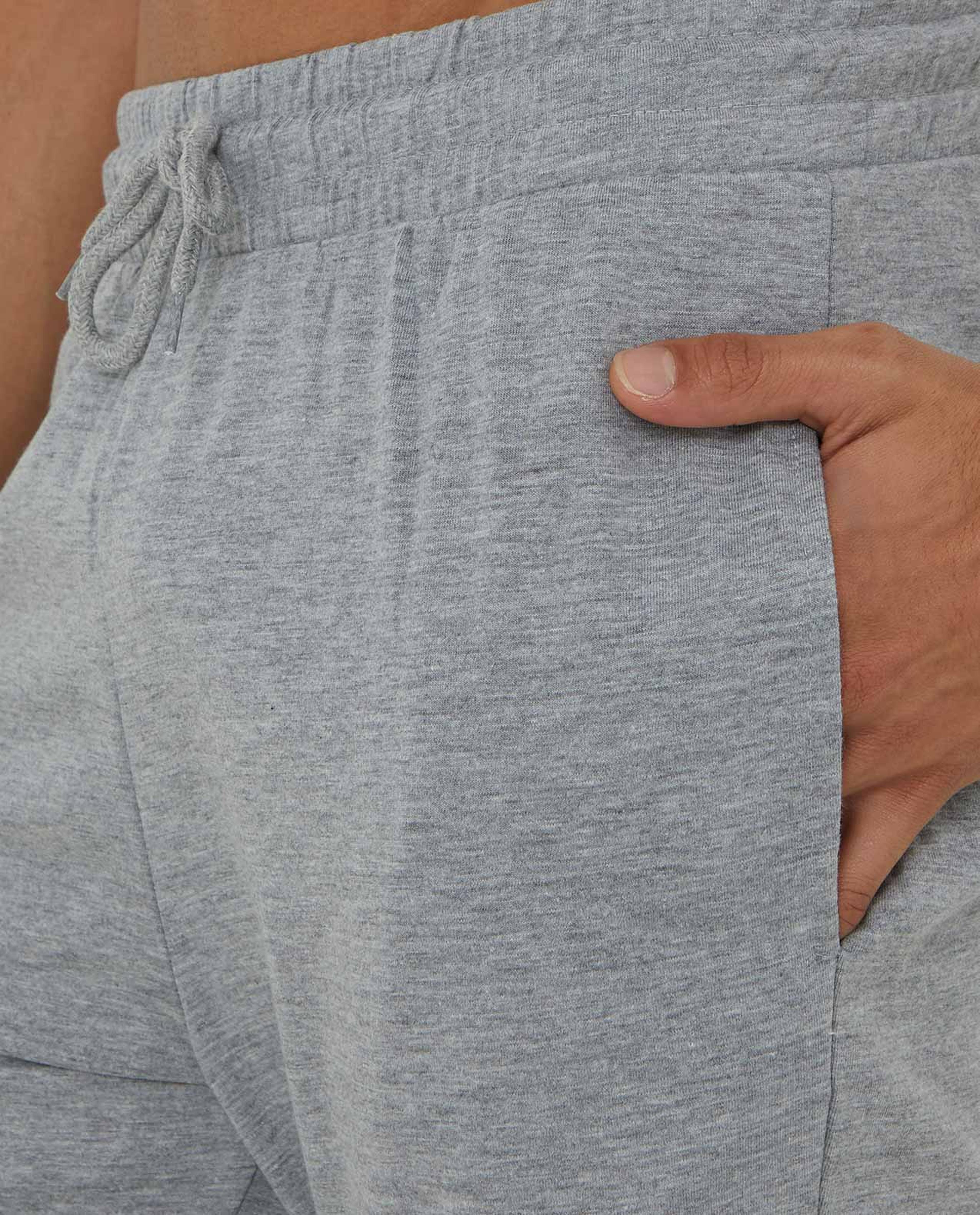 Solid Knee-Length Capris with Elasticated Drawstring Waist