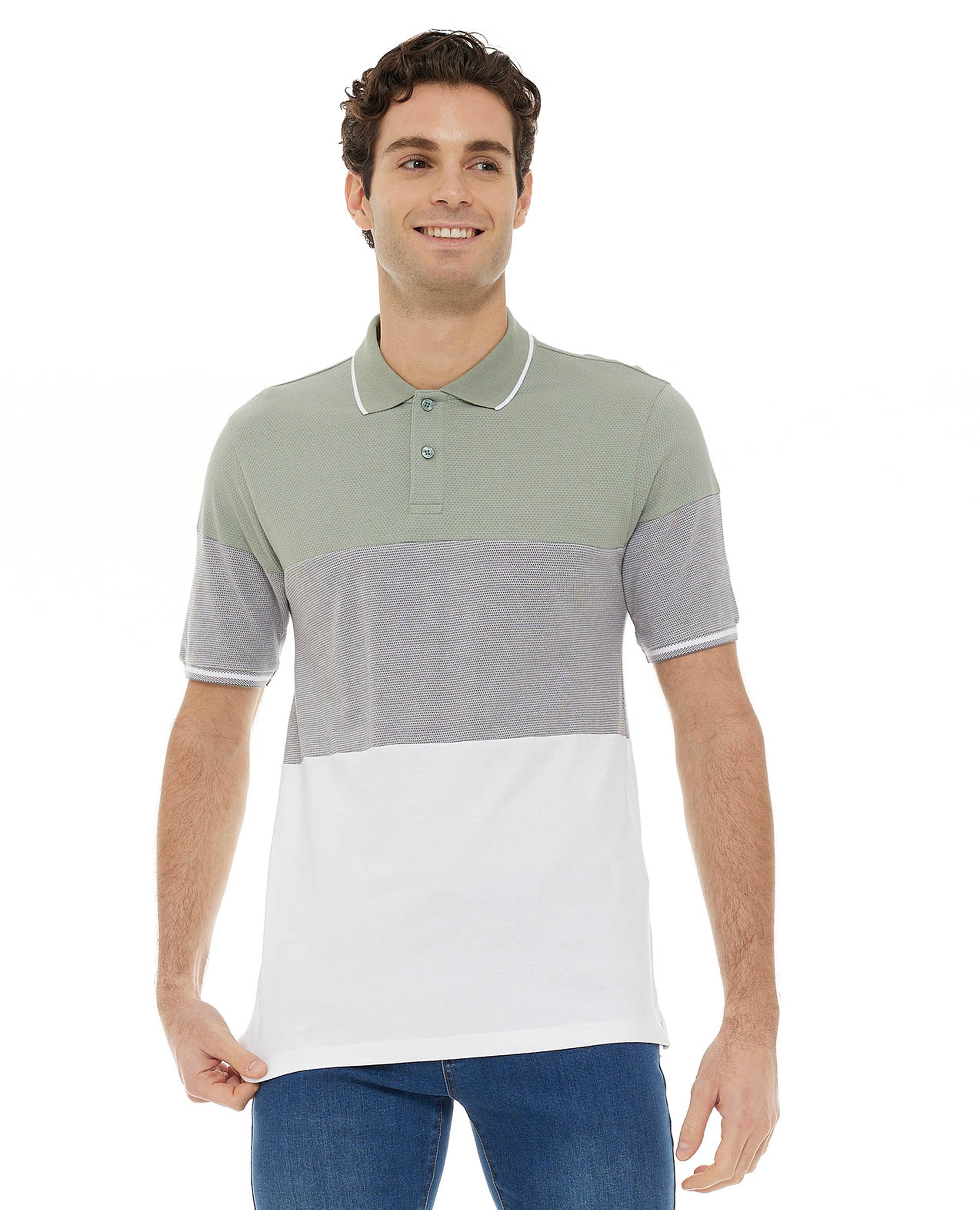 Color Block T-Shirt with Polo Collar and Short Sleeves