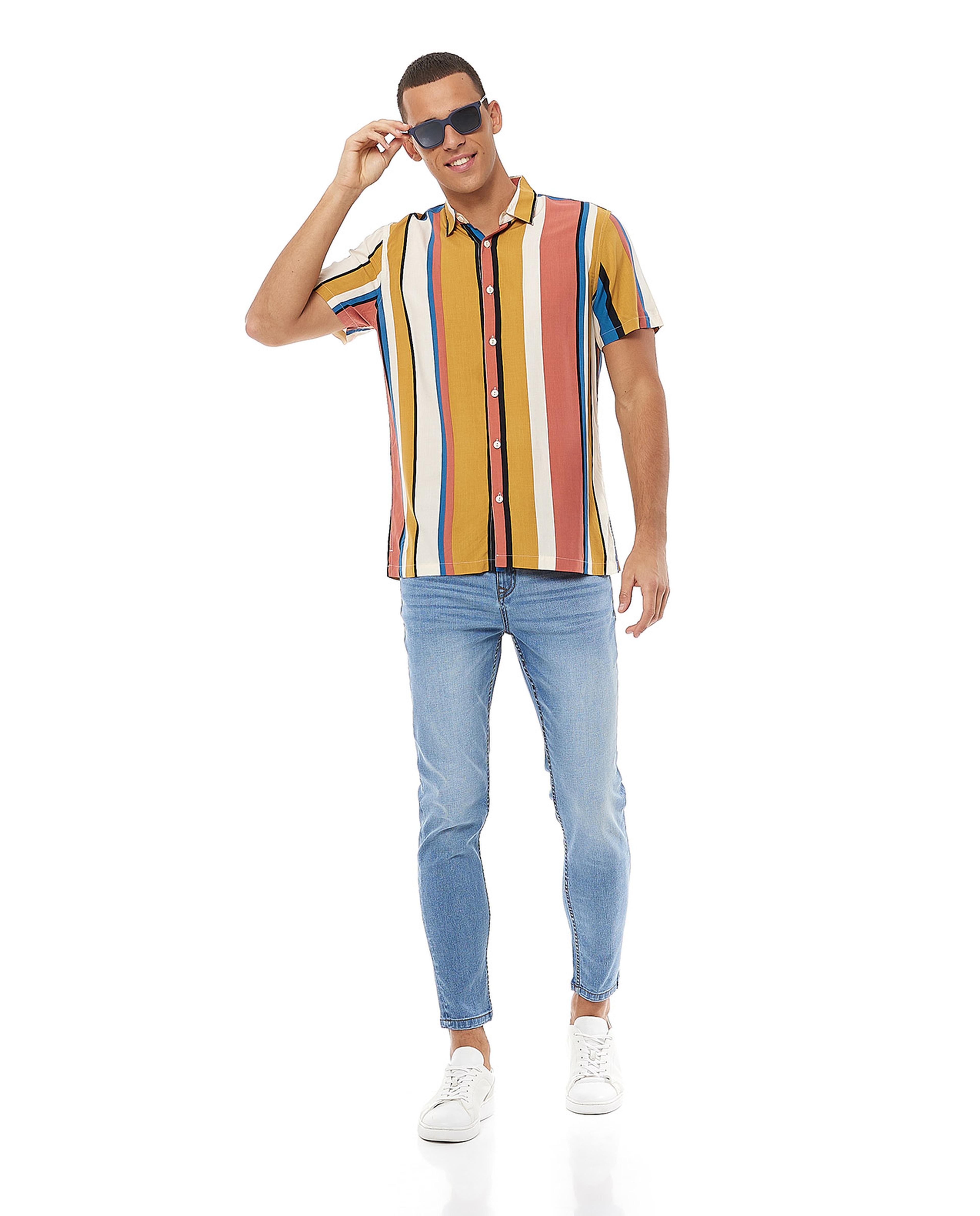 Color Block Shirt with Classic Collar and Short Sleeves