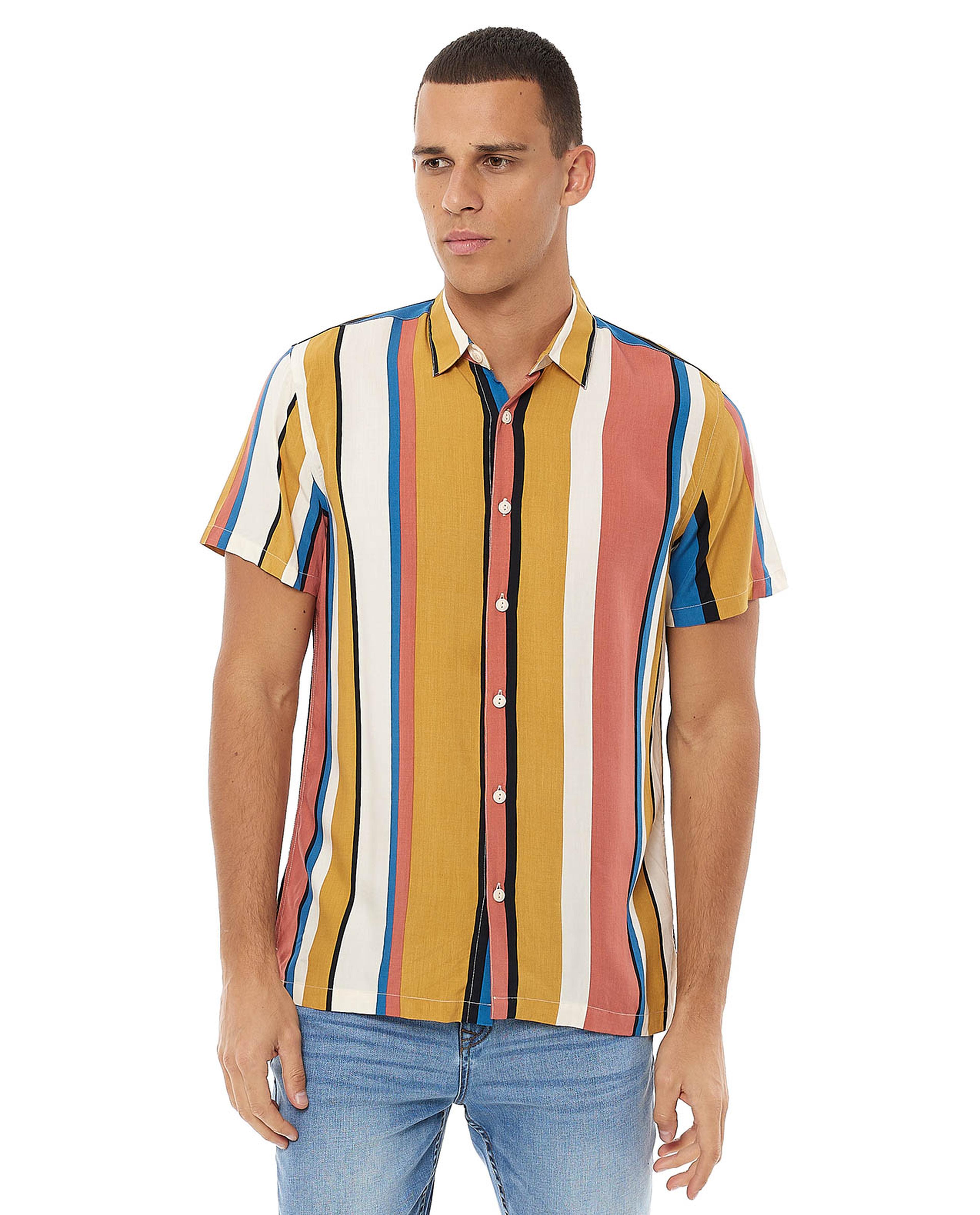 Color Block Shirt with Classic Collar and Short Sleeves