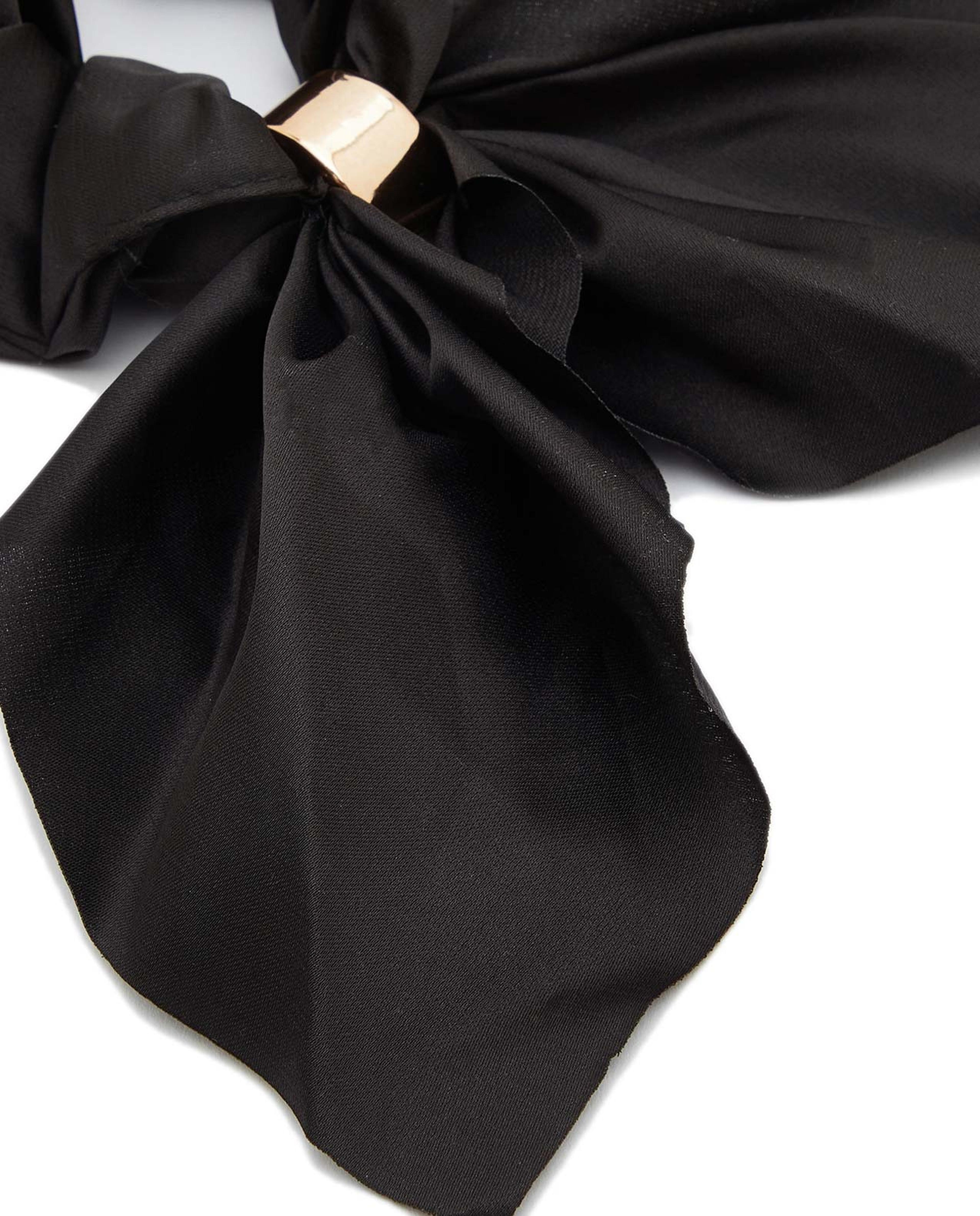 Solid Tail Scrunchie