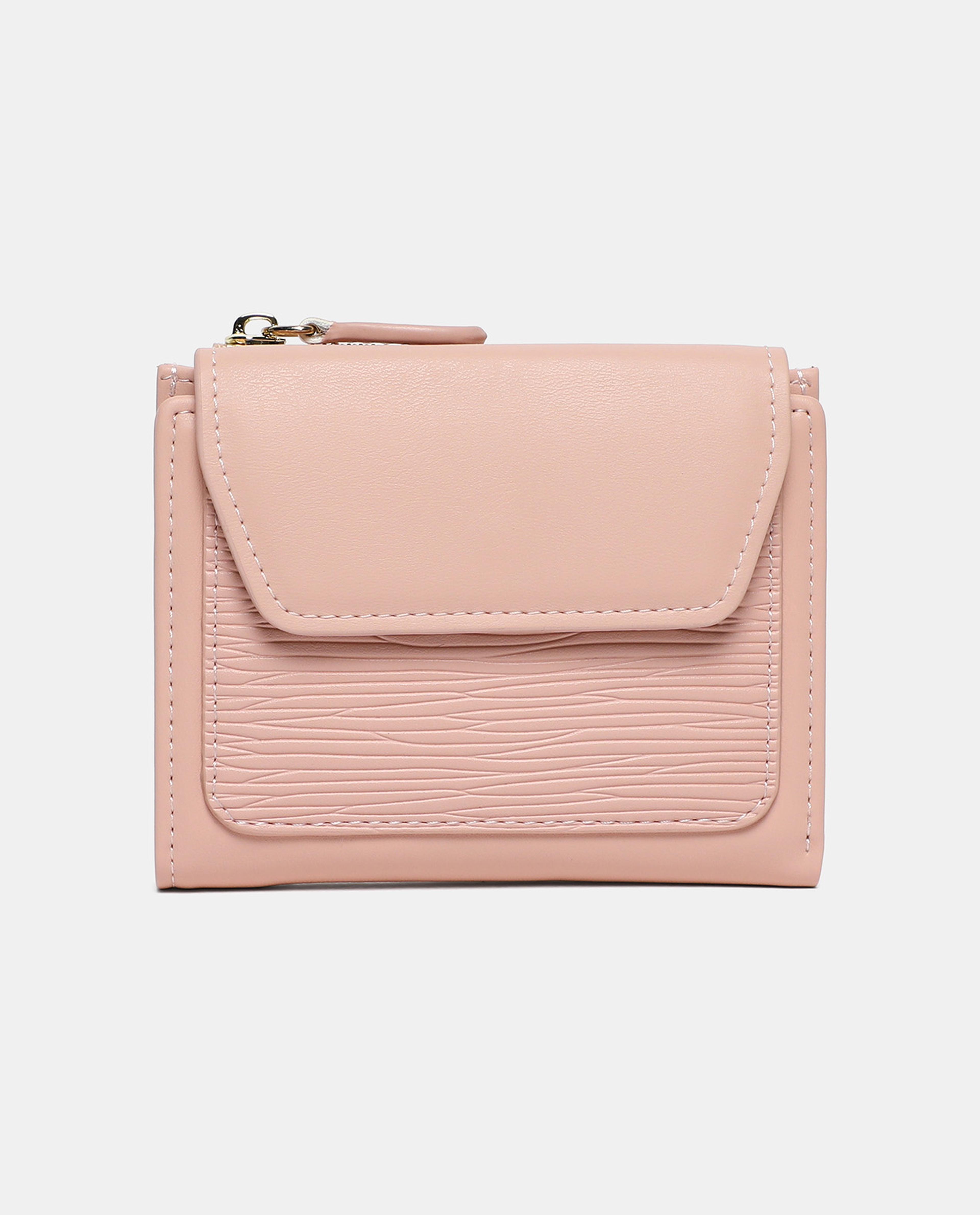 Textured Bi-fold Wallet with Flap