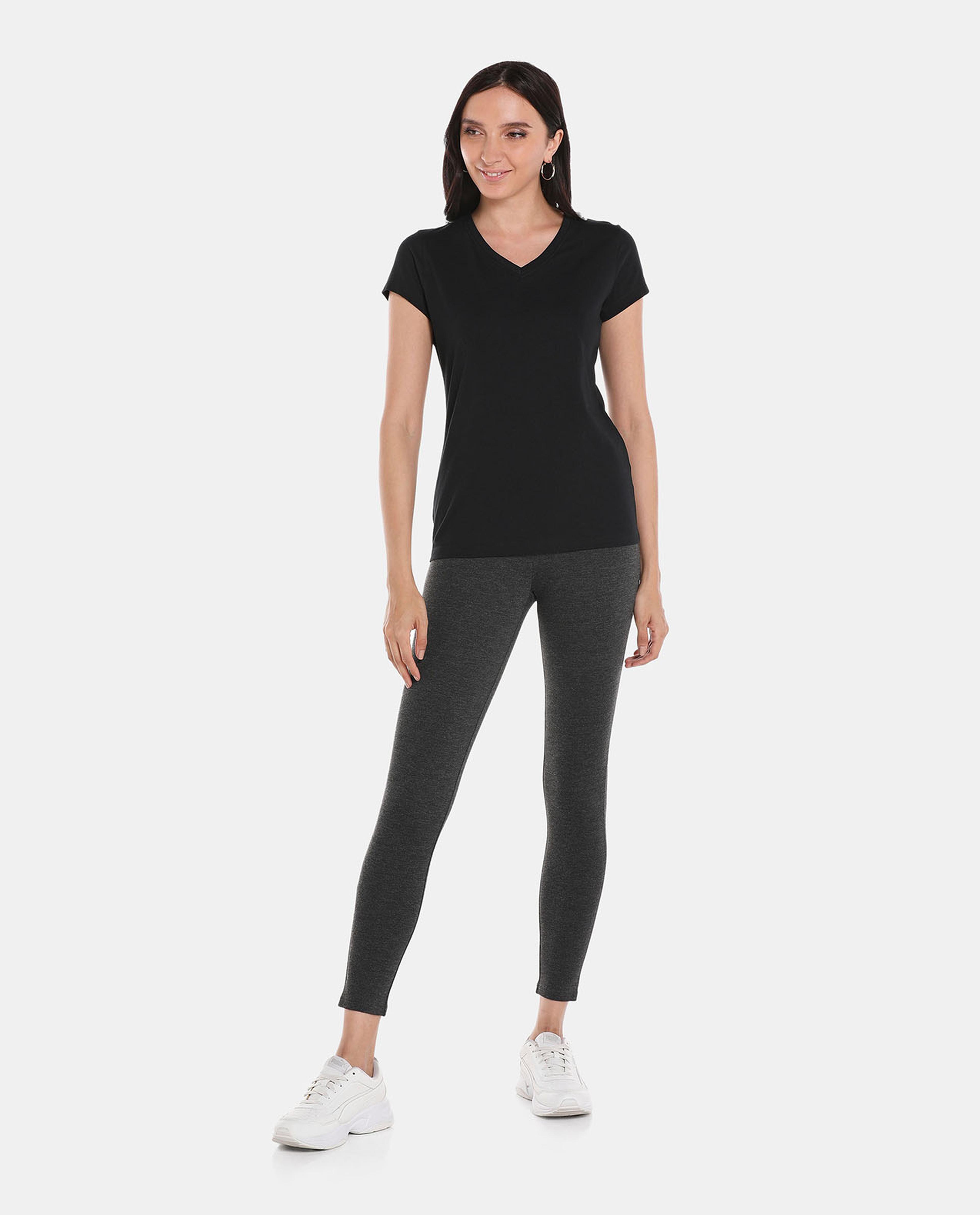Black Solid Regular Fit T-Shirt