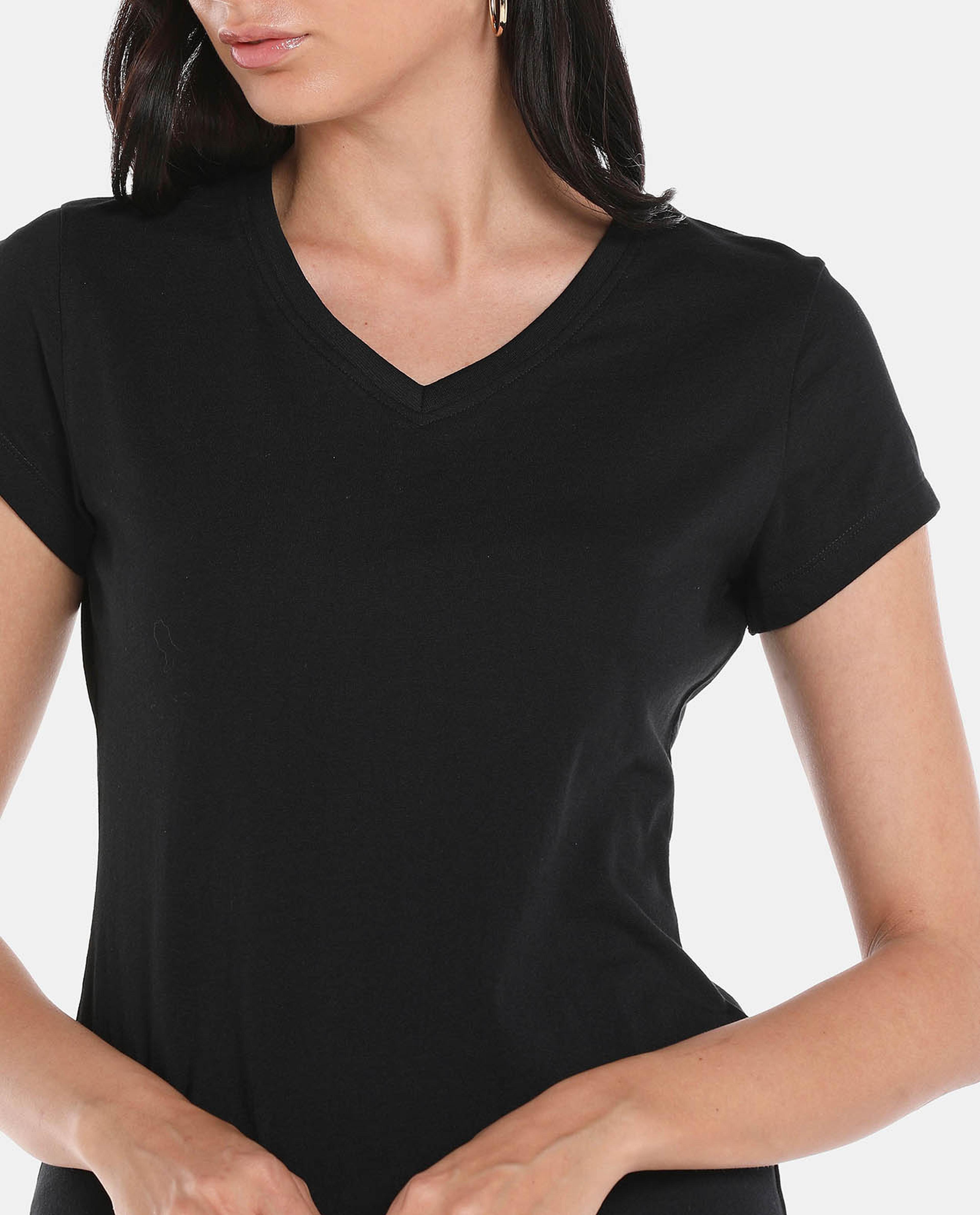 Black Solid Regular Fit T-Shirt