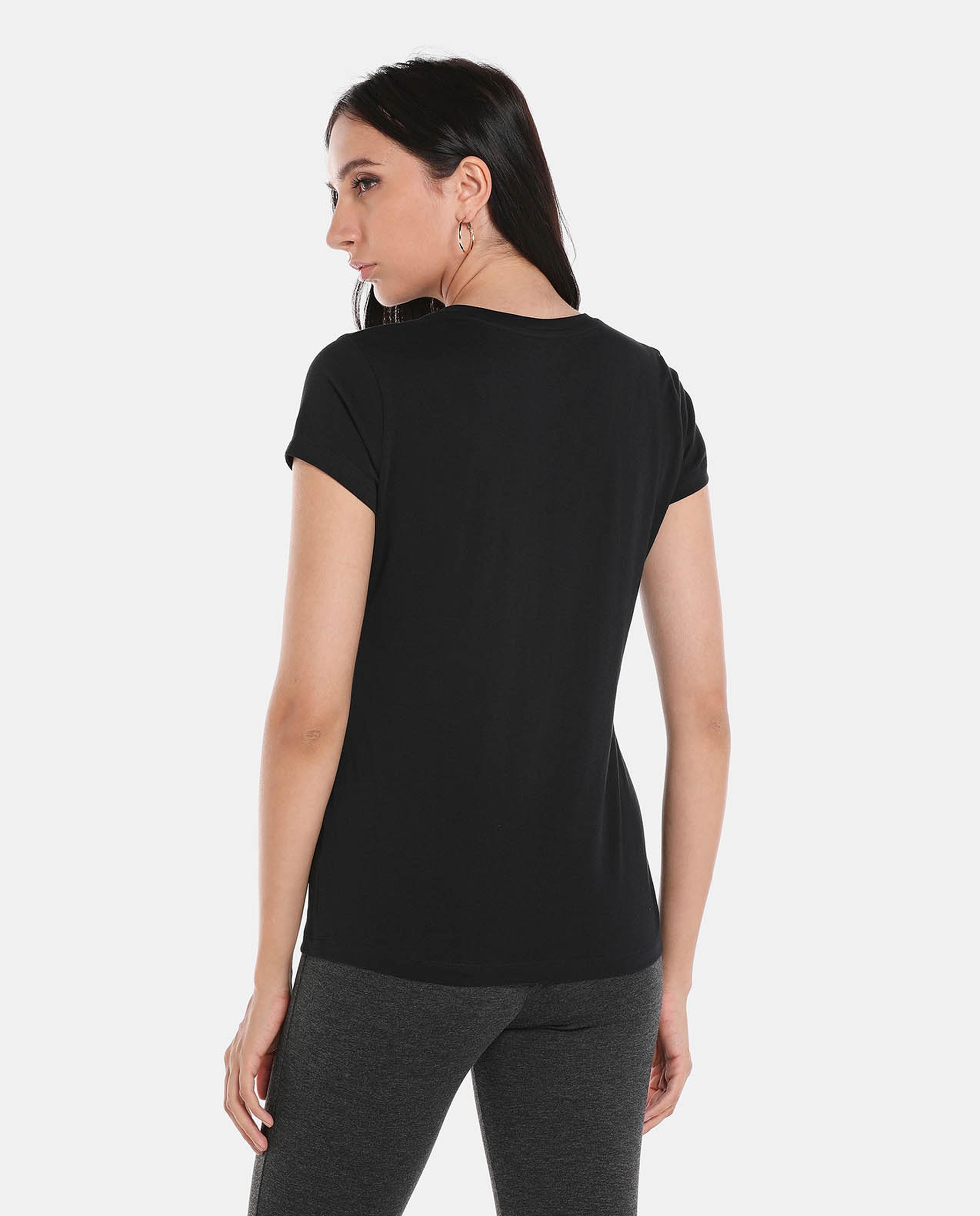 Black Solid Regular Fit T-Shirt