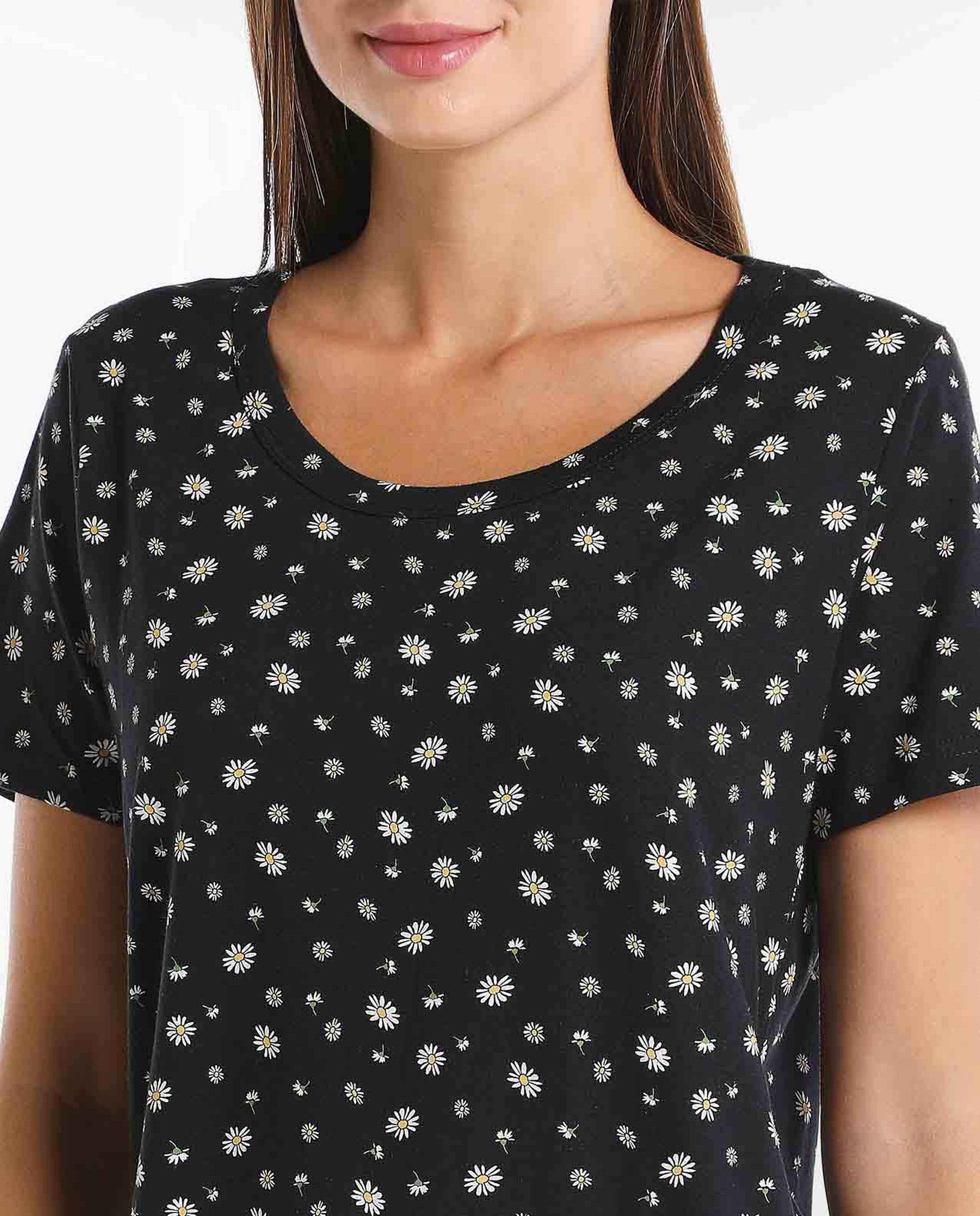 Floral Printed Sleep T-Shirt with Round Neck and Short Sleeves