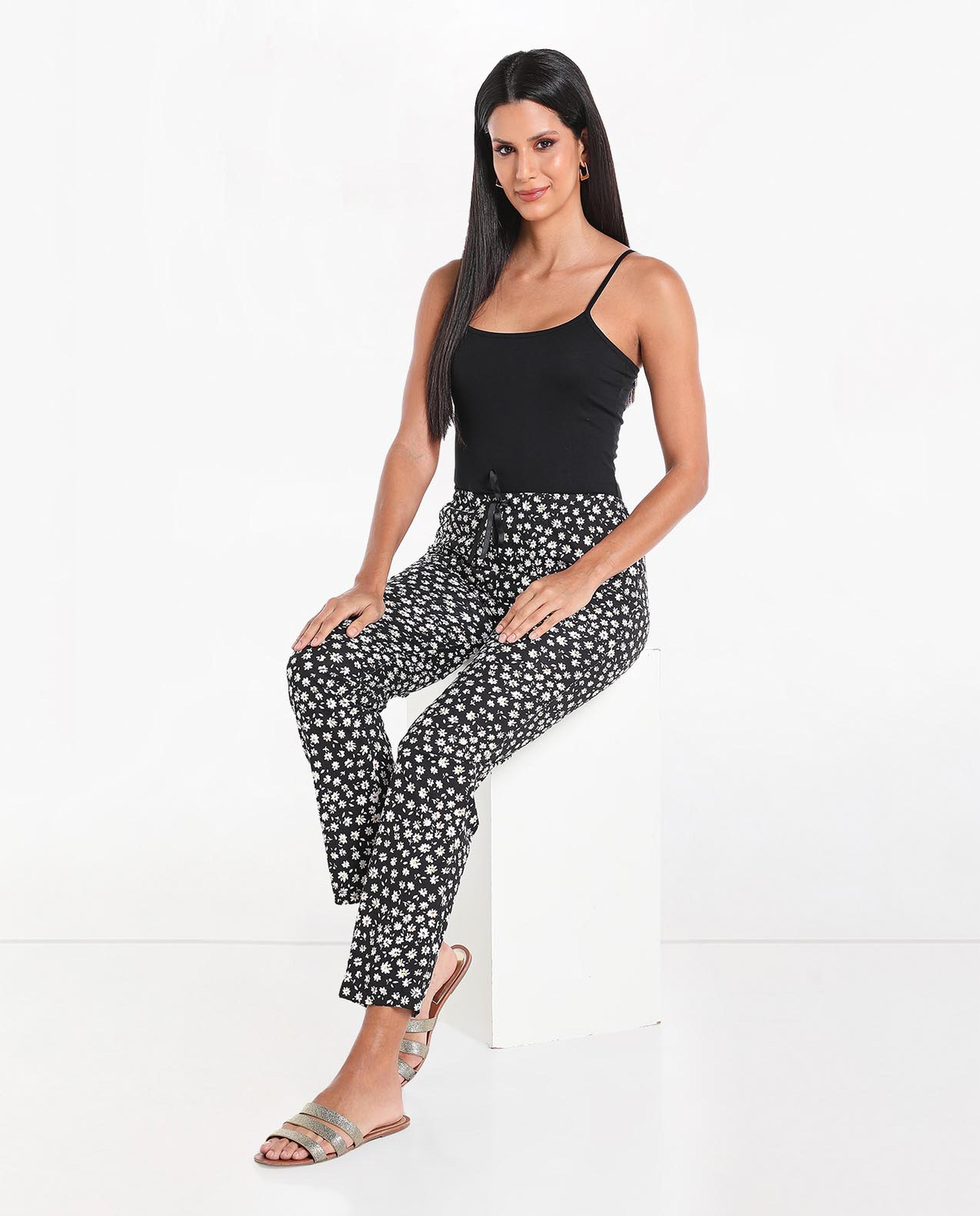 Floral Printed Mid-Rise Lounge Pants with Drawstring Closure