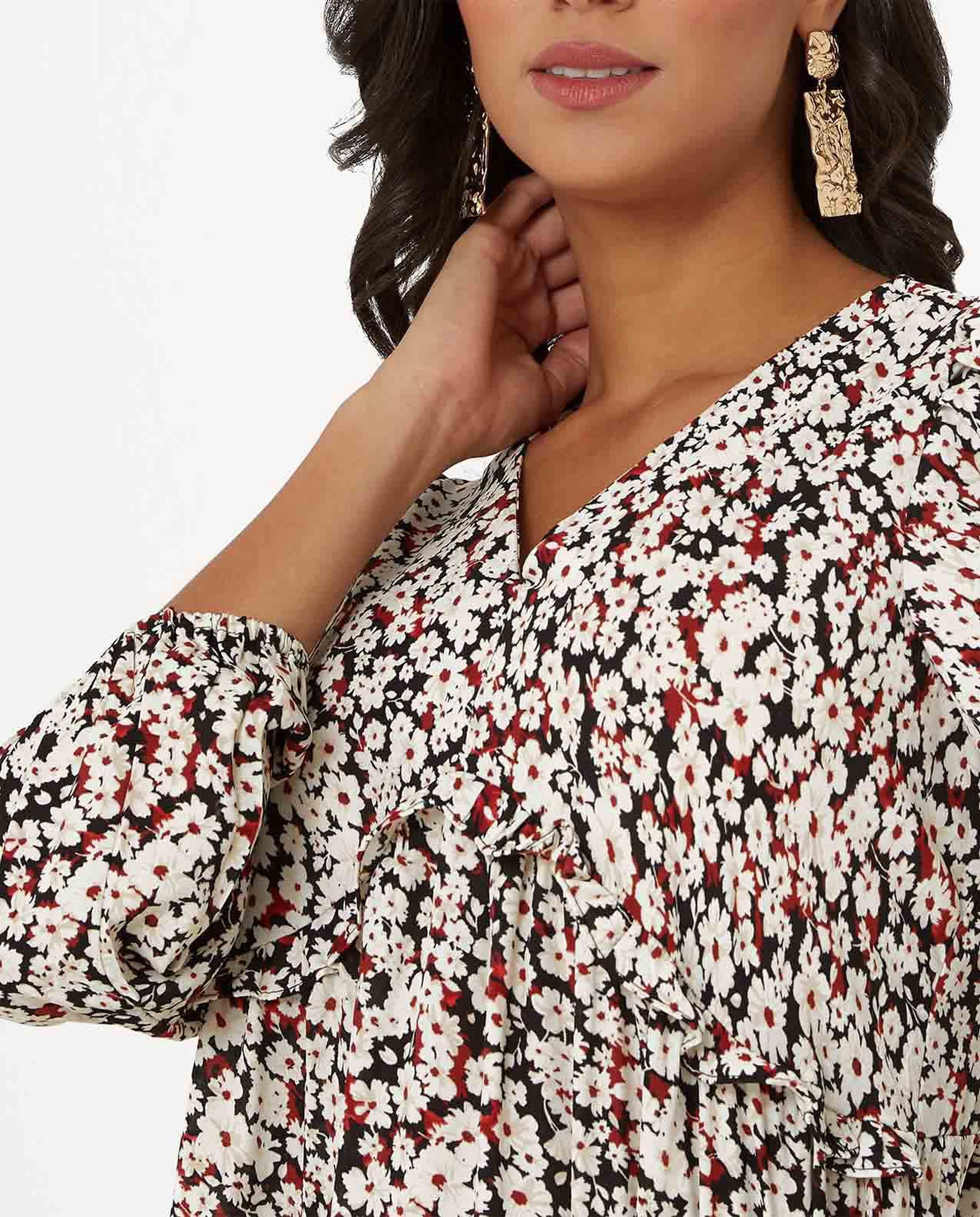 Floral Printed Mini Dress with V-Neck and 3/4th Sleeves