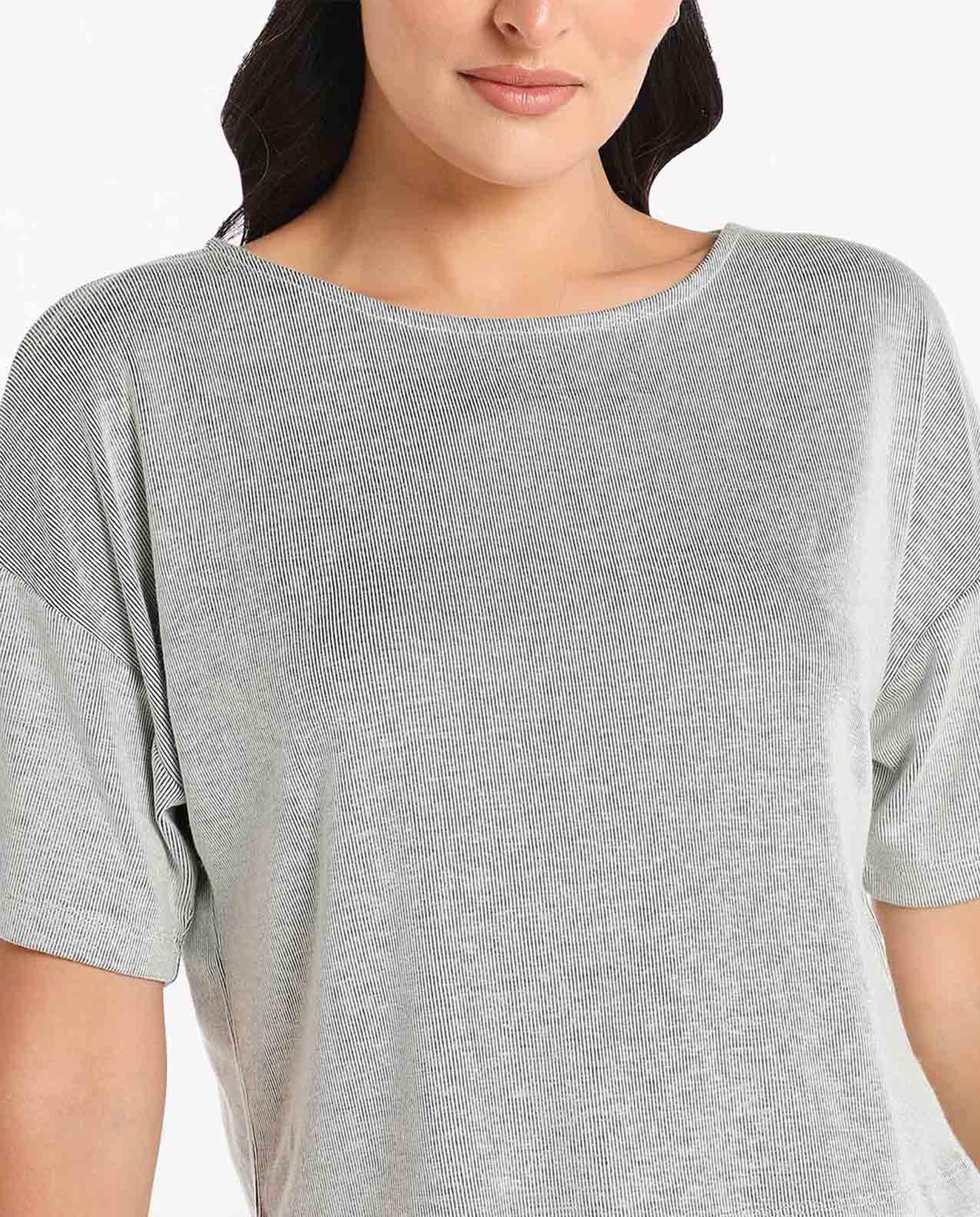 Basic Solid Boxy Night Top with Crew Neck and Short Sleeve