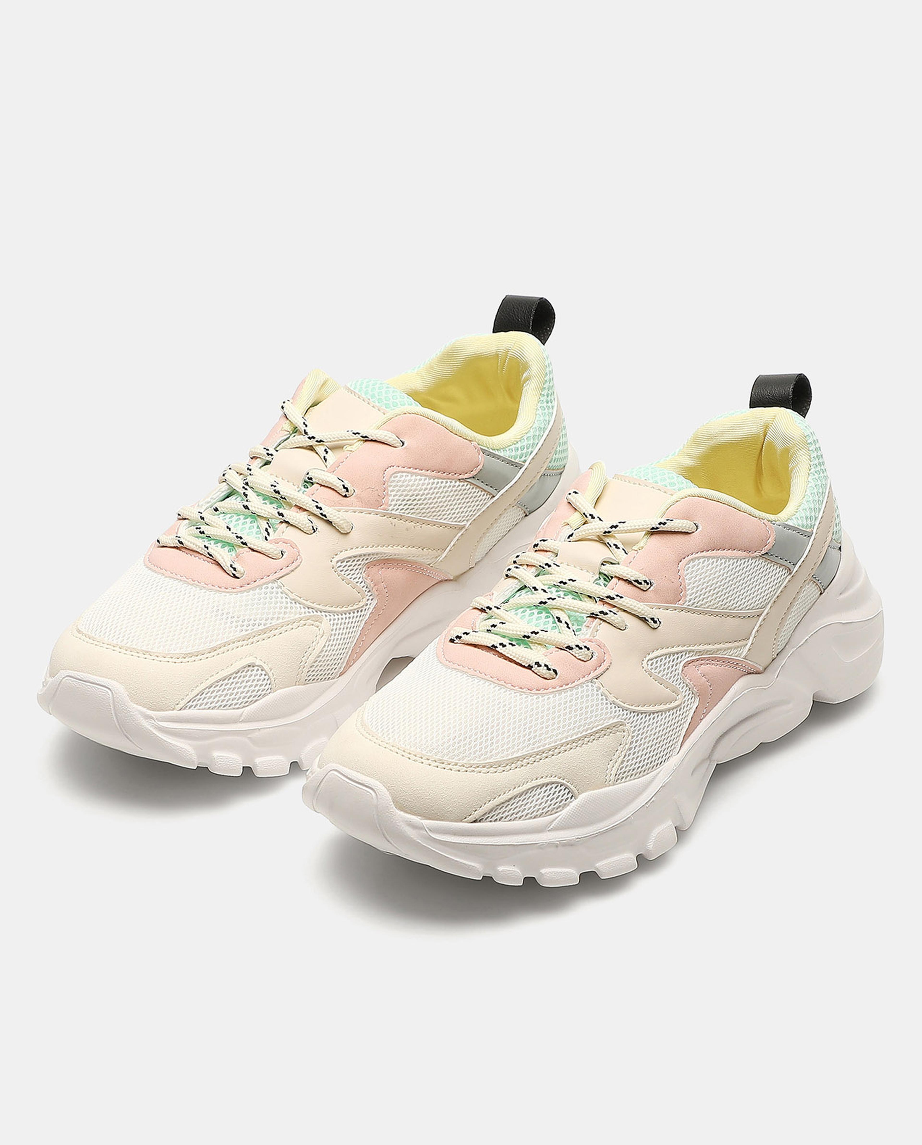 Color Block Lace Up Sports Shoes