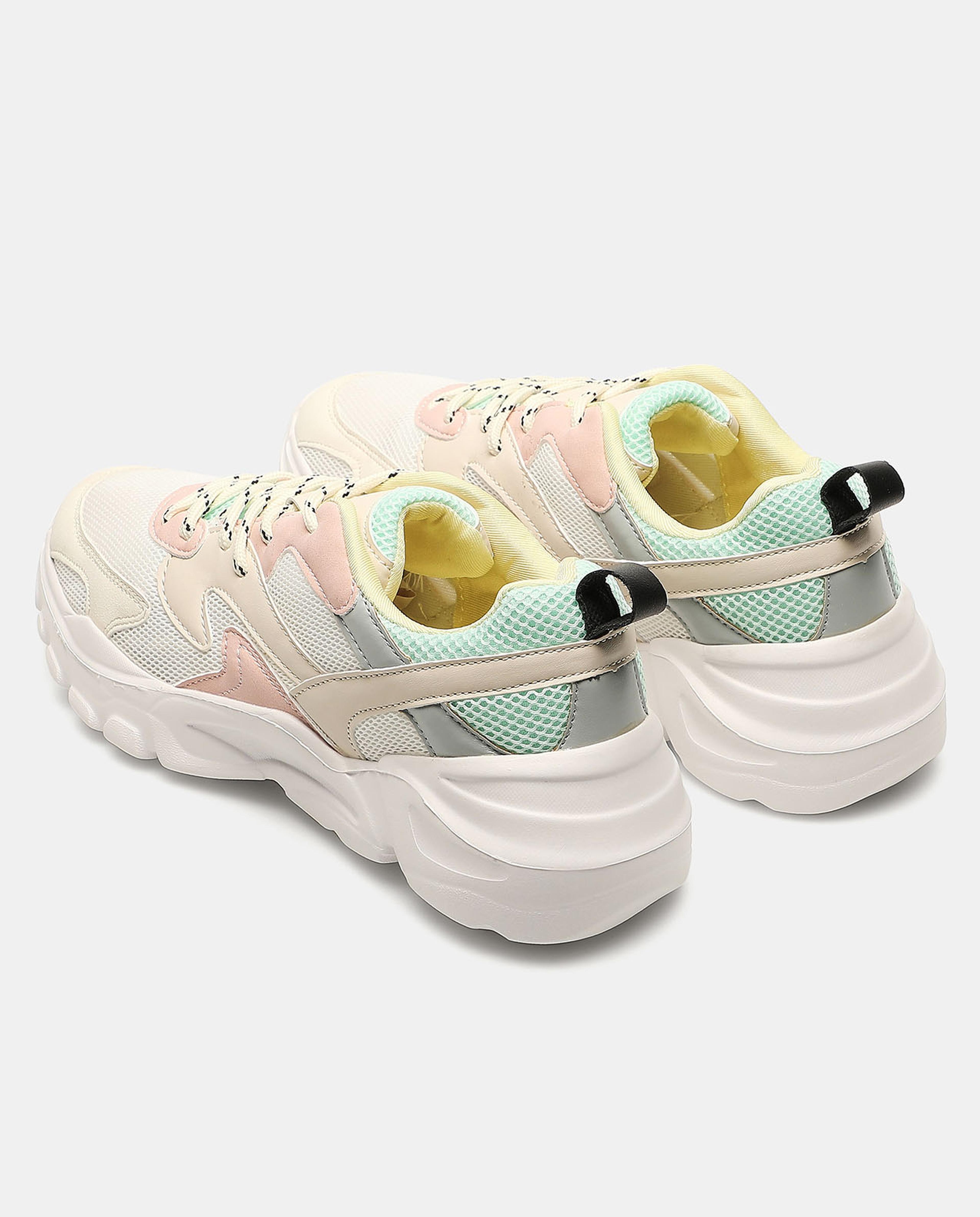 Color Block Lace Up Sports Shoes