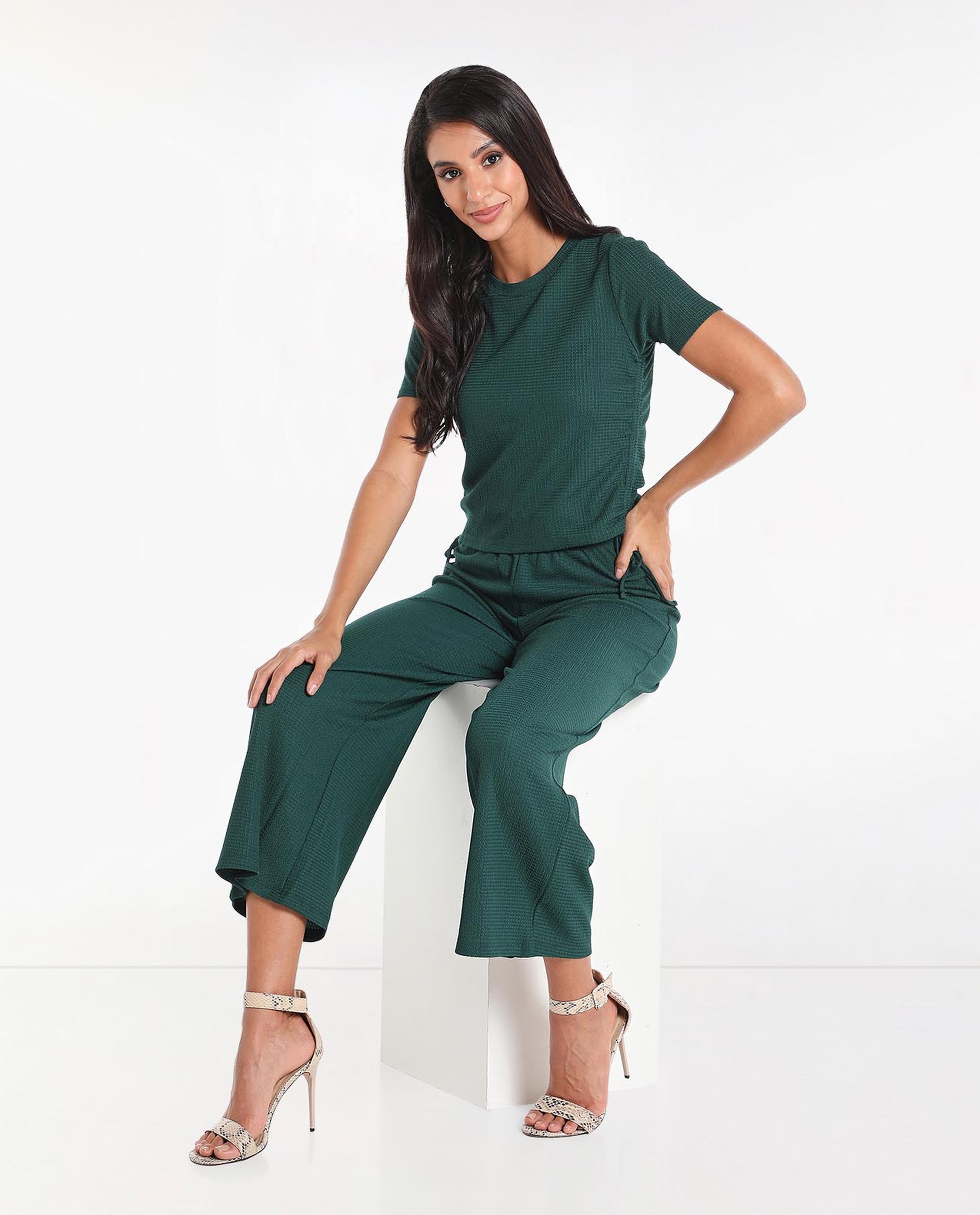 Solid Mid-Rise Culottes with Slip-On Closure