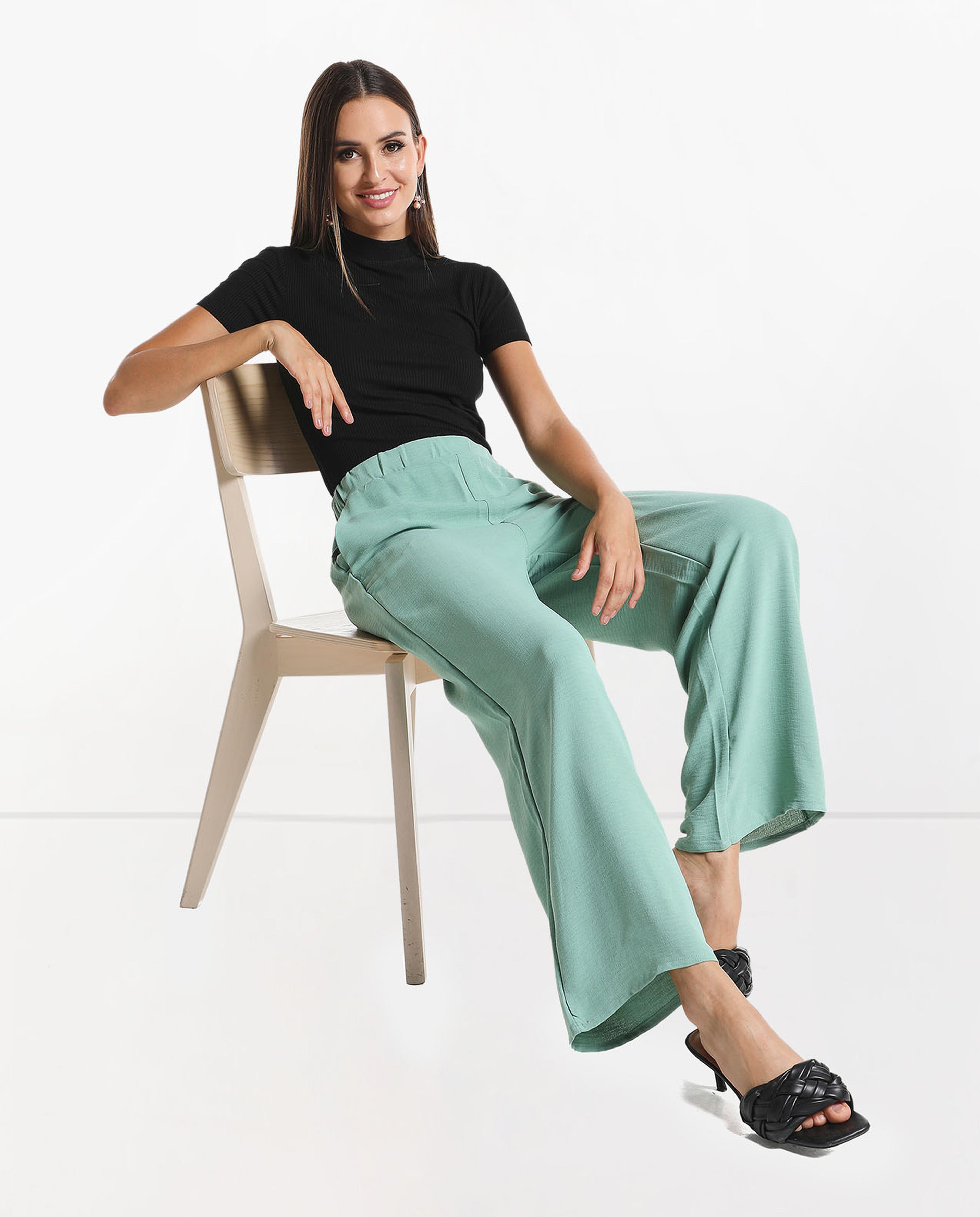 Solid Parallel Trousers with Slip-On Closure