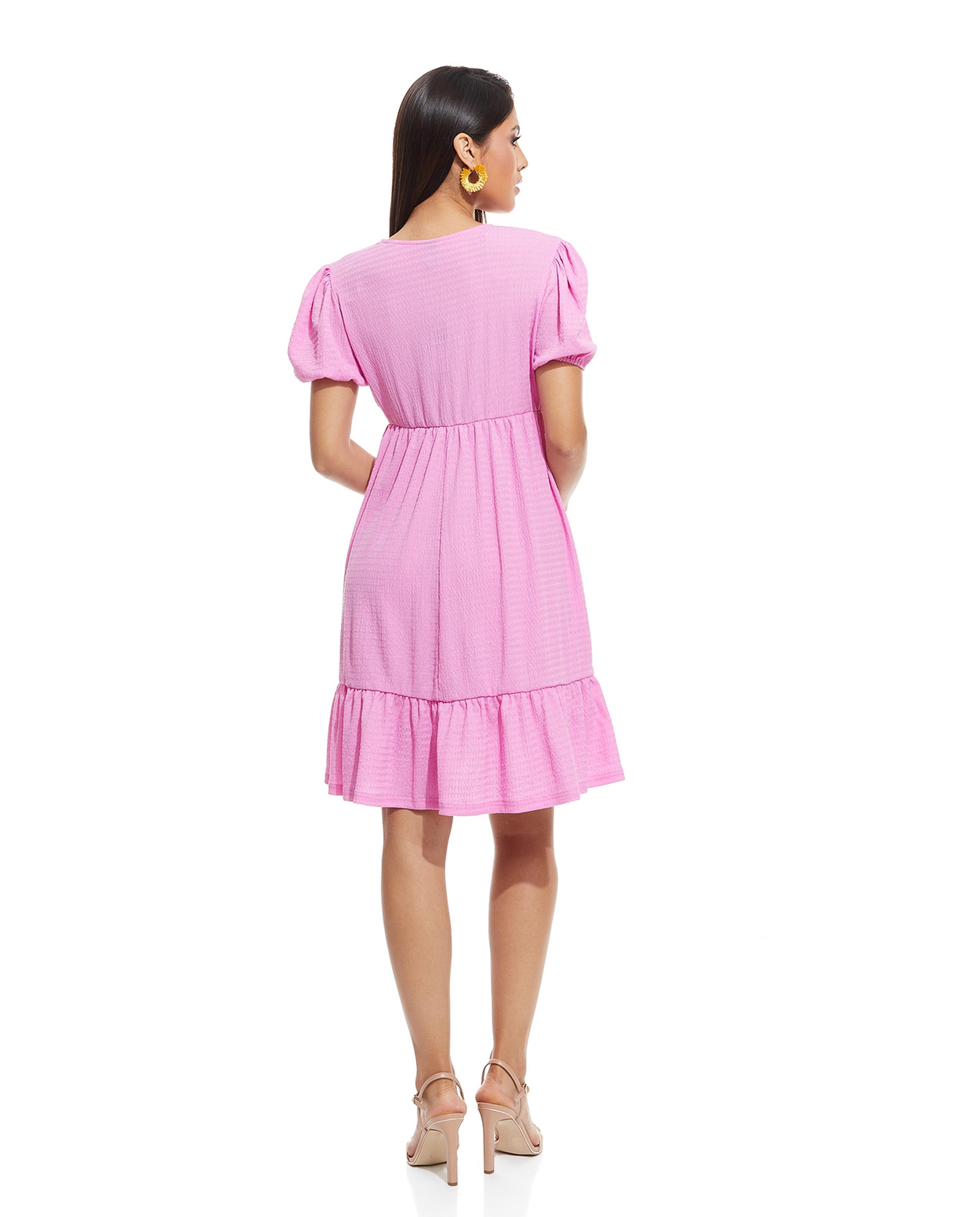 Crinkled Flared Dress with V-Neck and Puff Sleeves