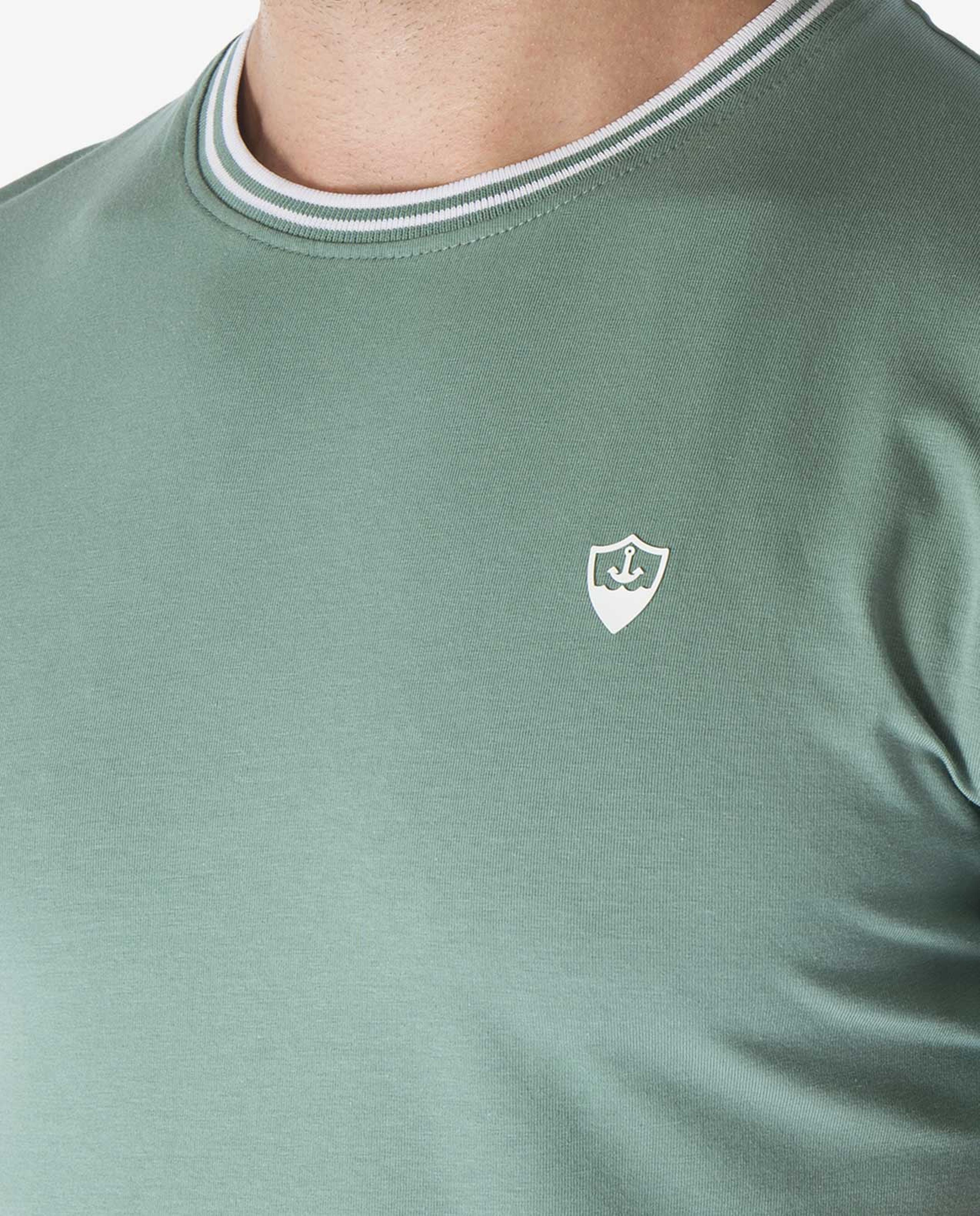 Green Round Neck Plain Design T-Shirt