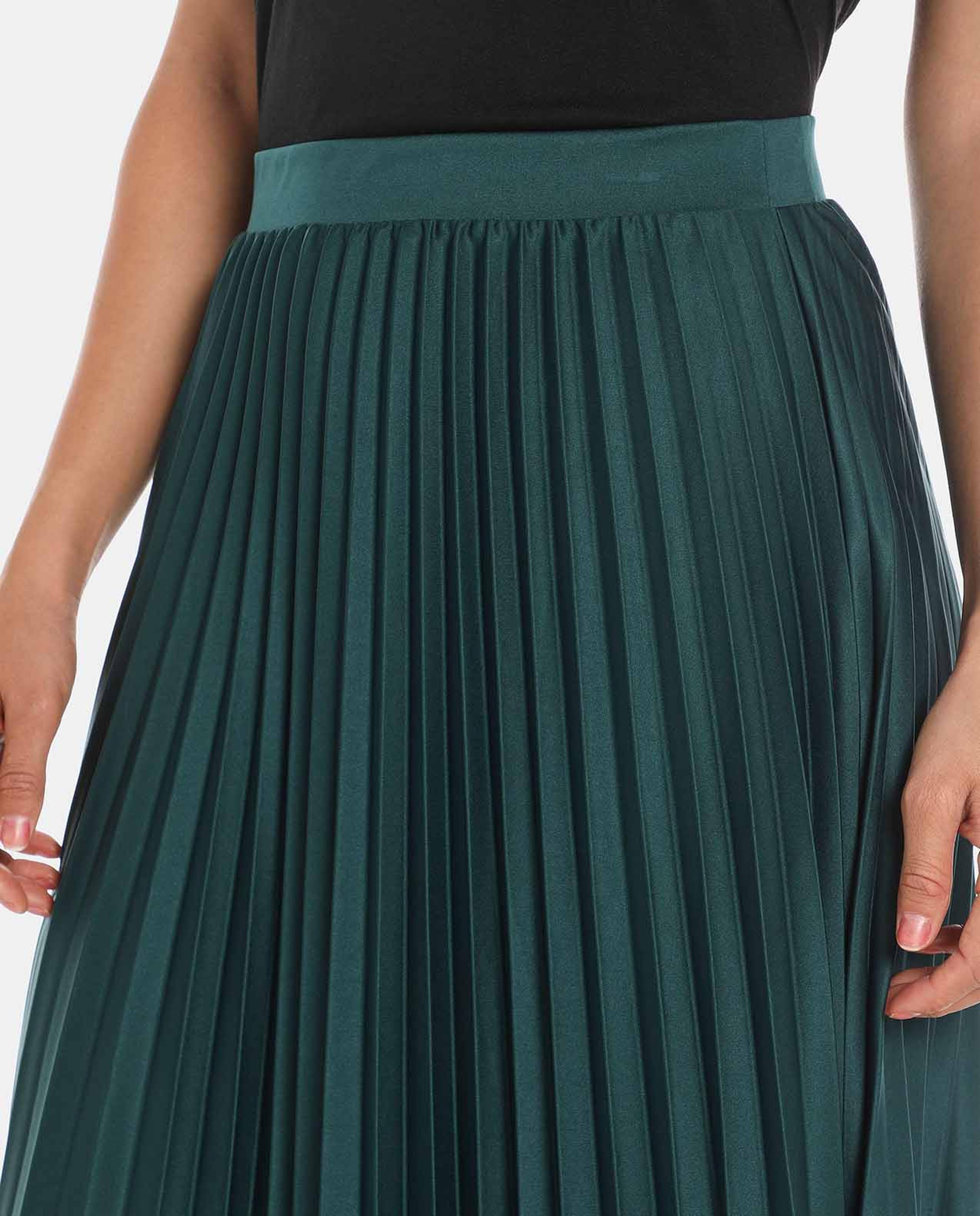 Green Polyester Pleated Skirt