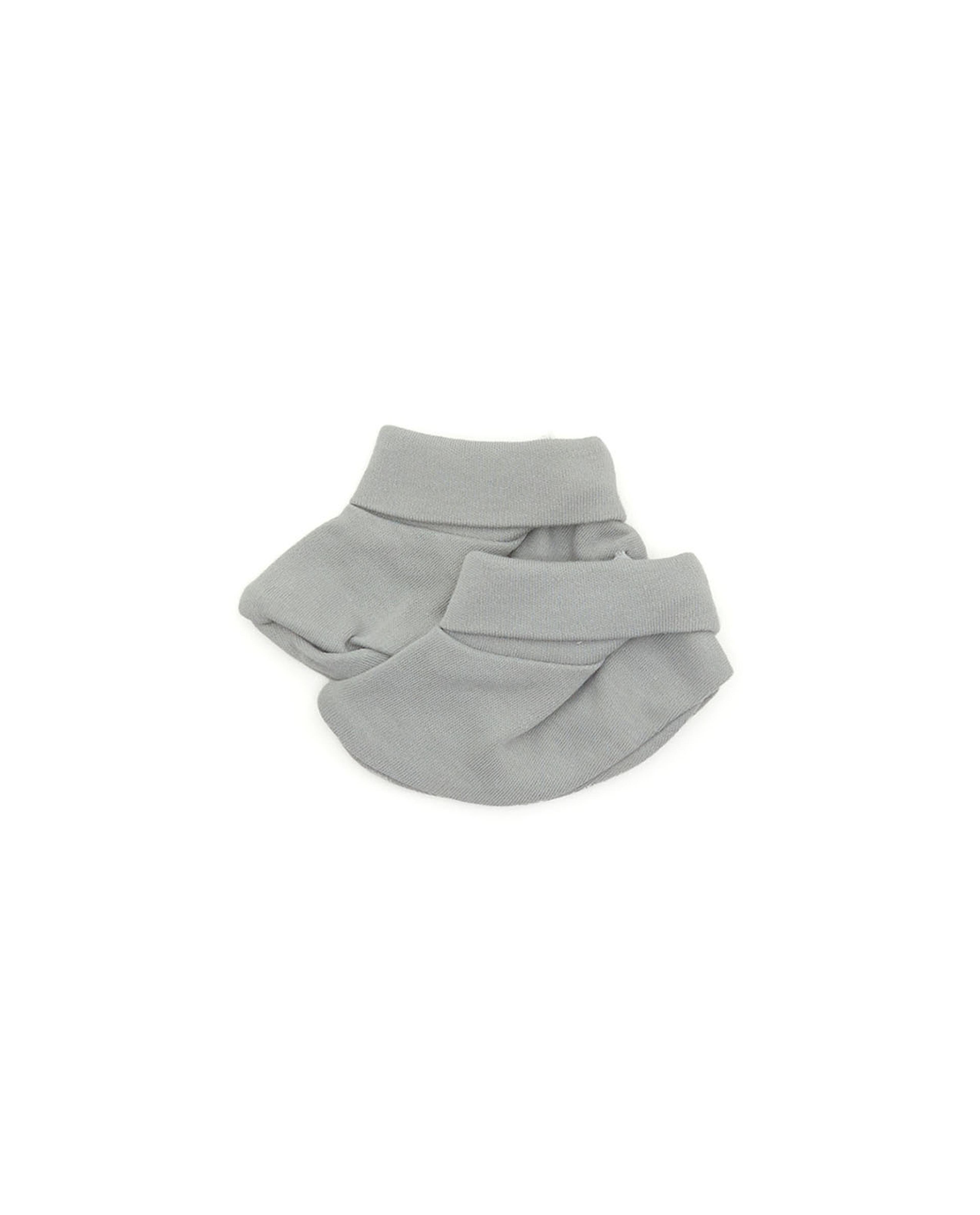 Printed Bib and Solid Booties Set