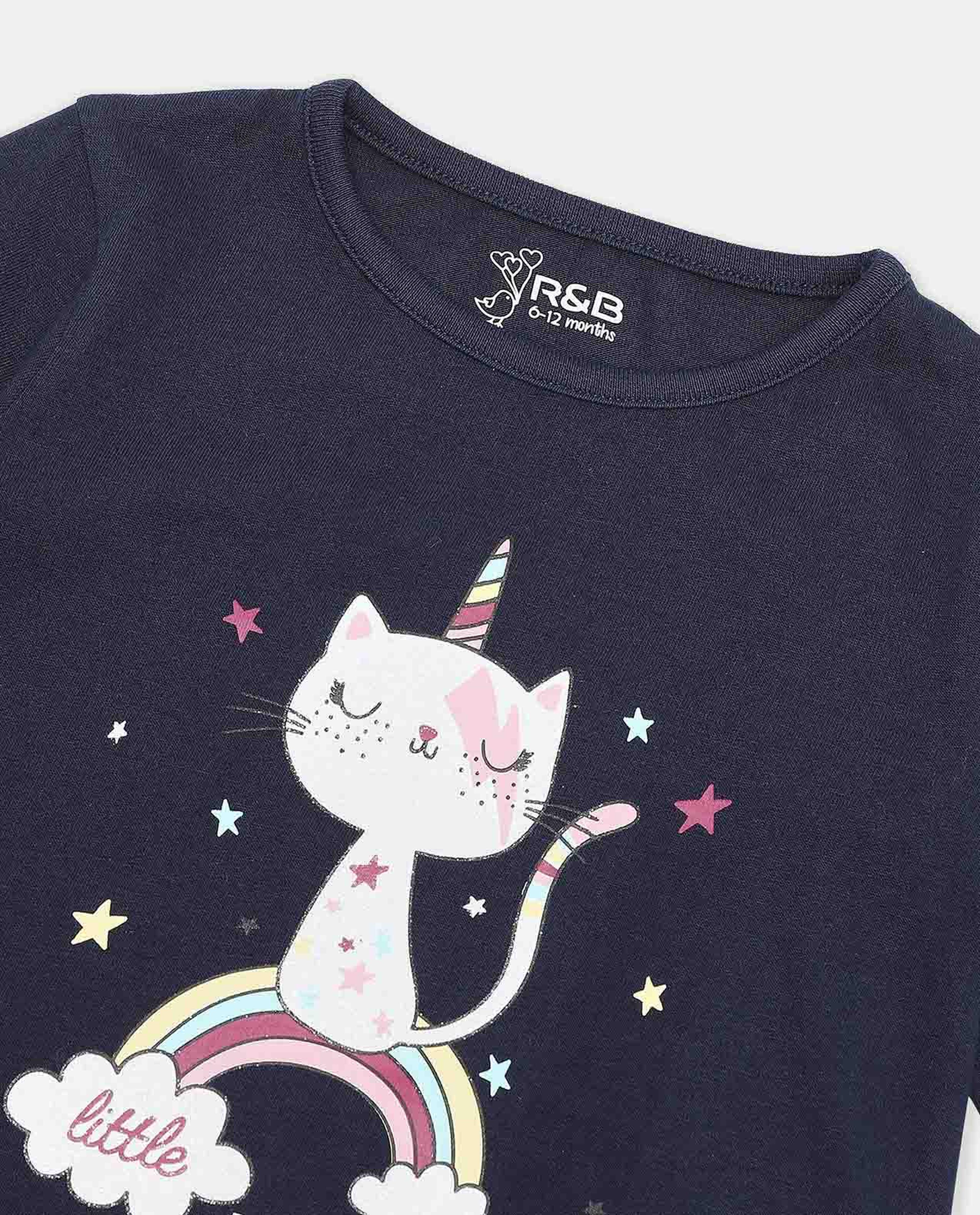 Printed T-Shirt with Round Neck and Long Sleeves