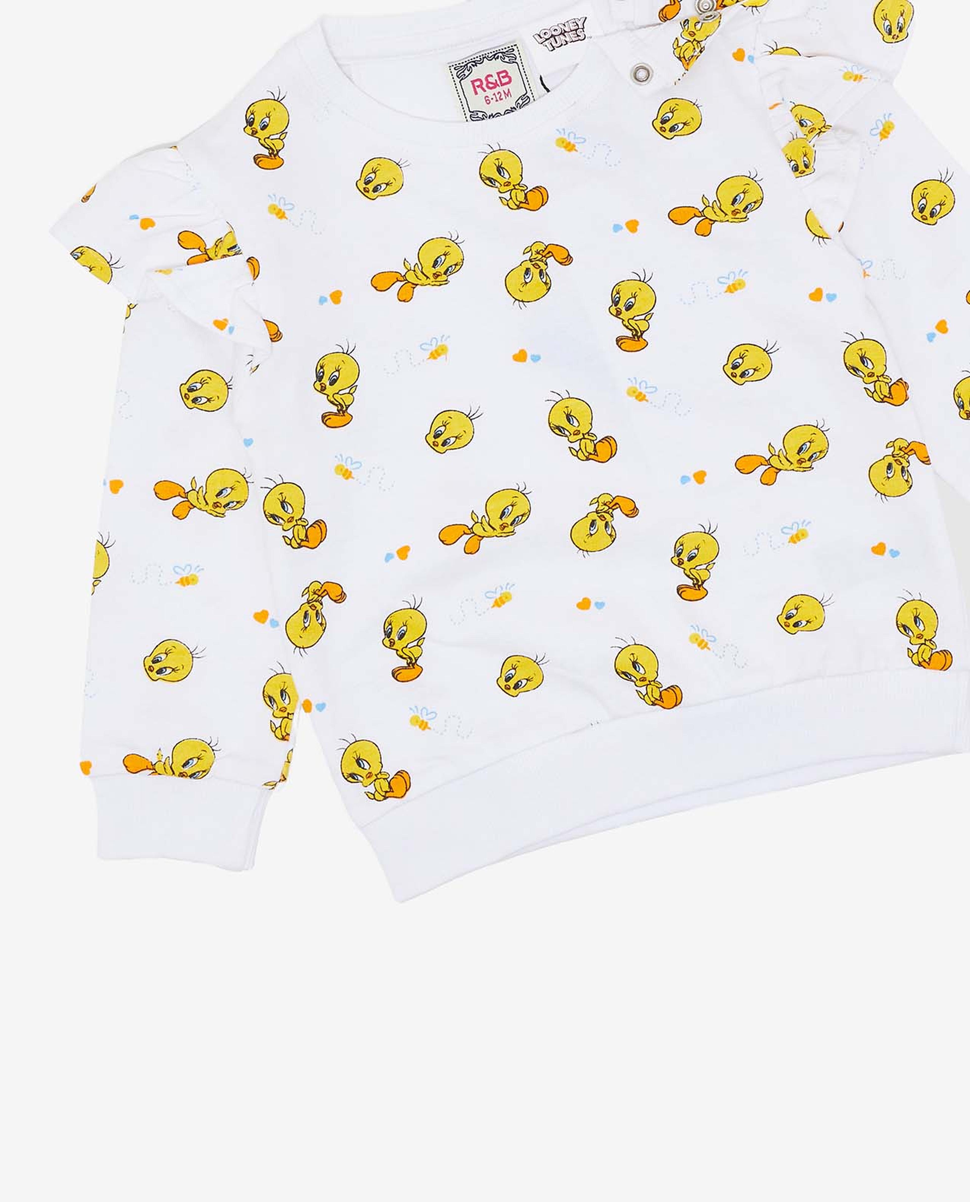 Tweety Printed Sweatshirt with Crew Neck and Long Sleeves