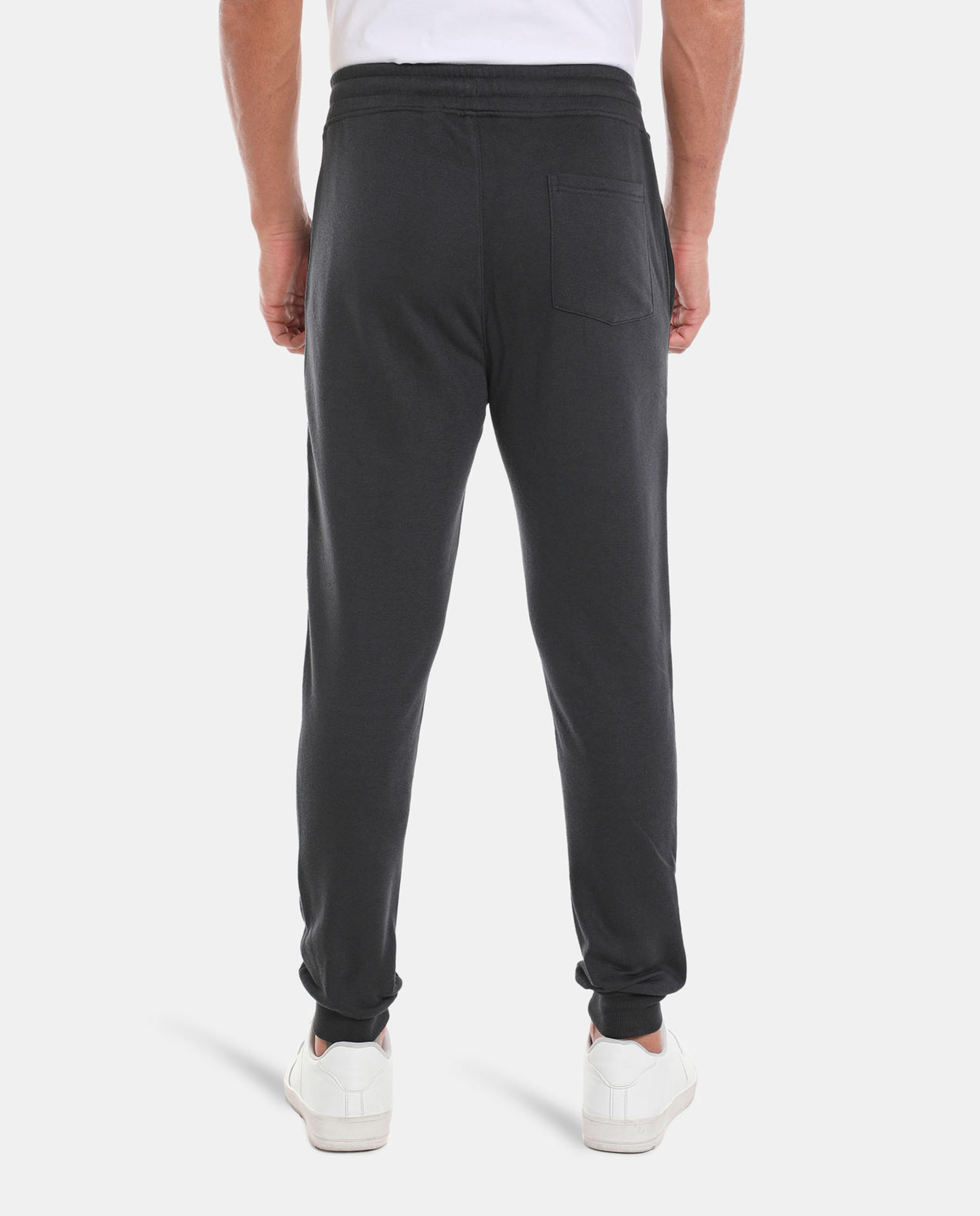 R&B Black Solid Regular Fit Joggers