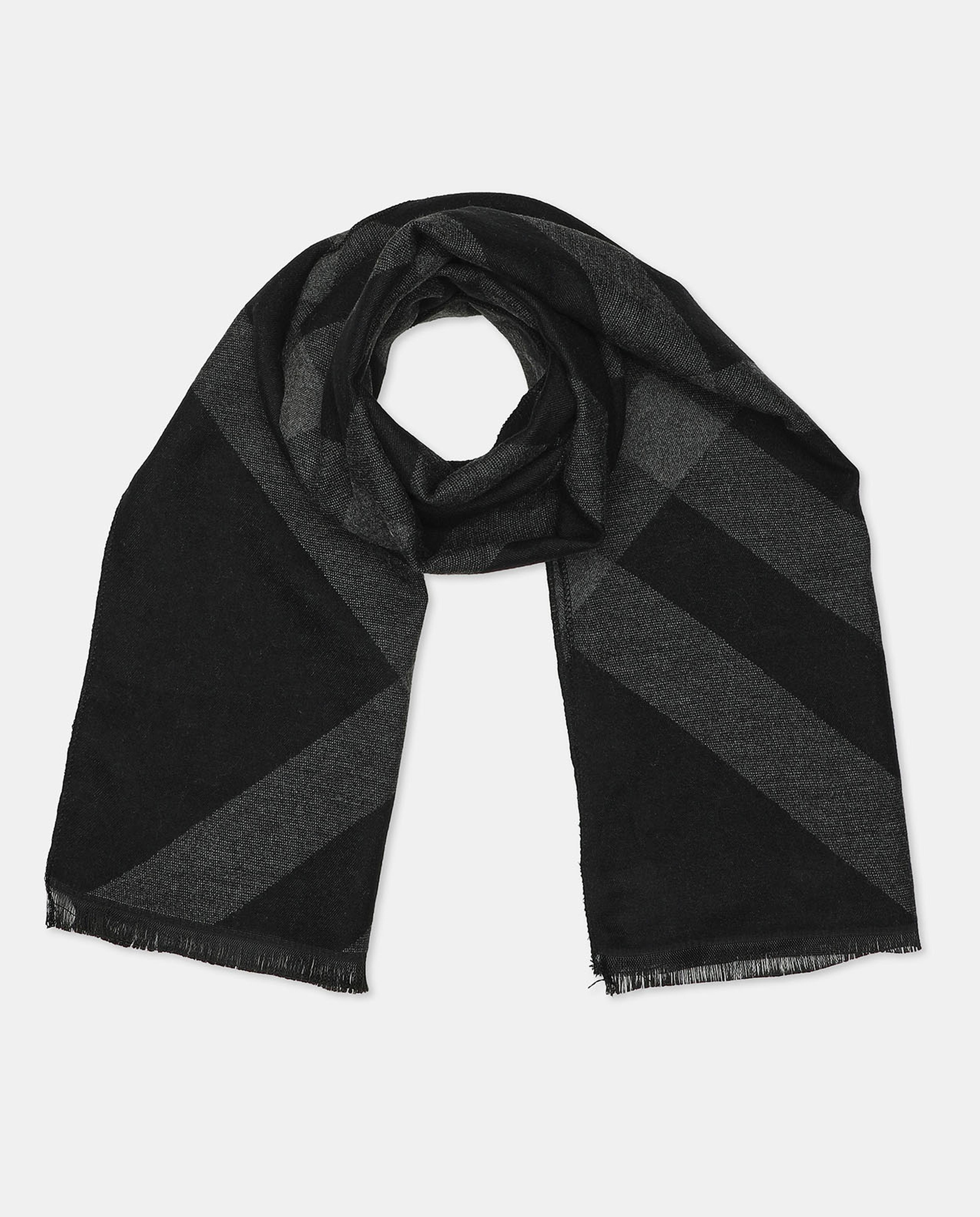 Checked Patterned Scarf