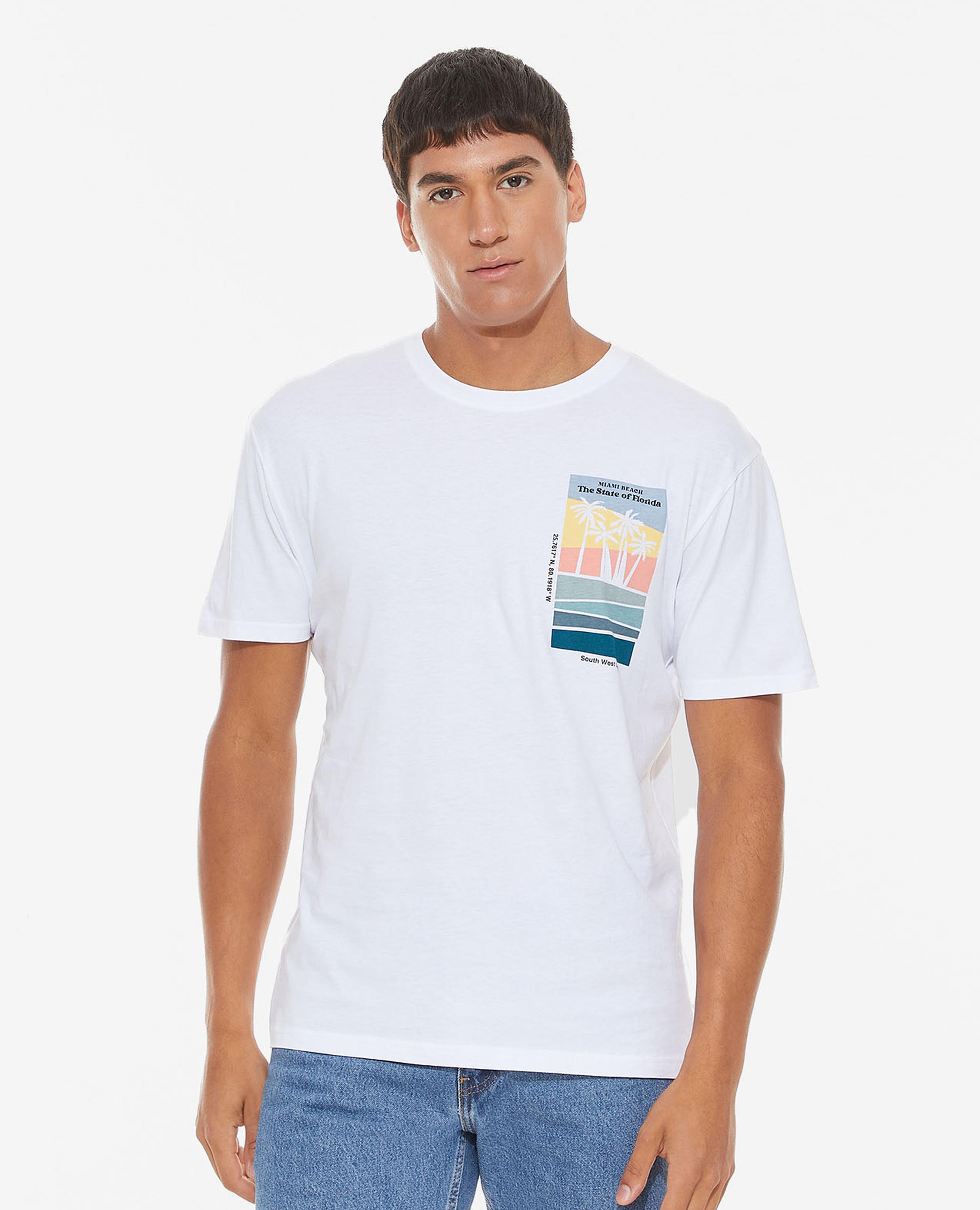 Placement Printed T-Shirt with Crew Neck and Short Sleeves