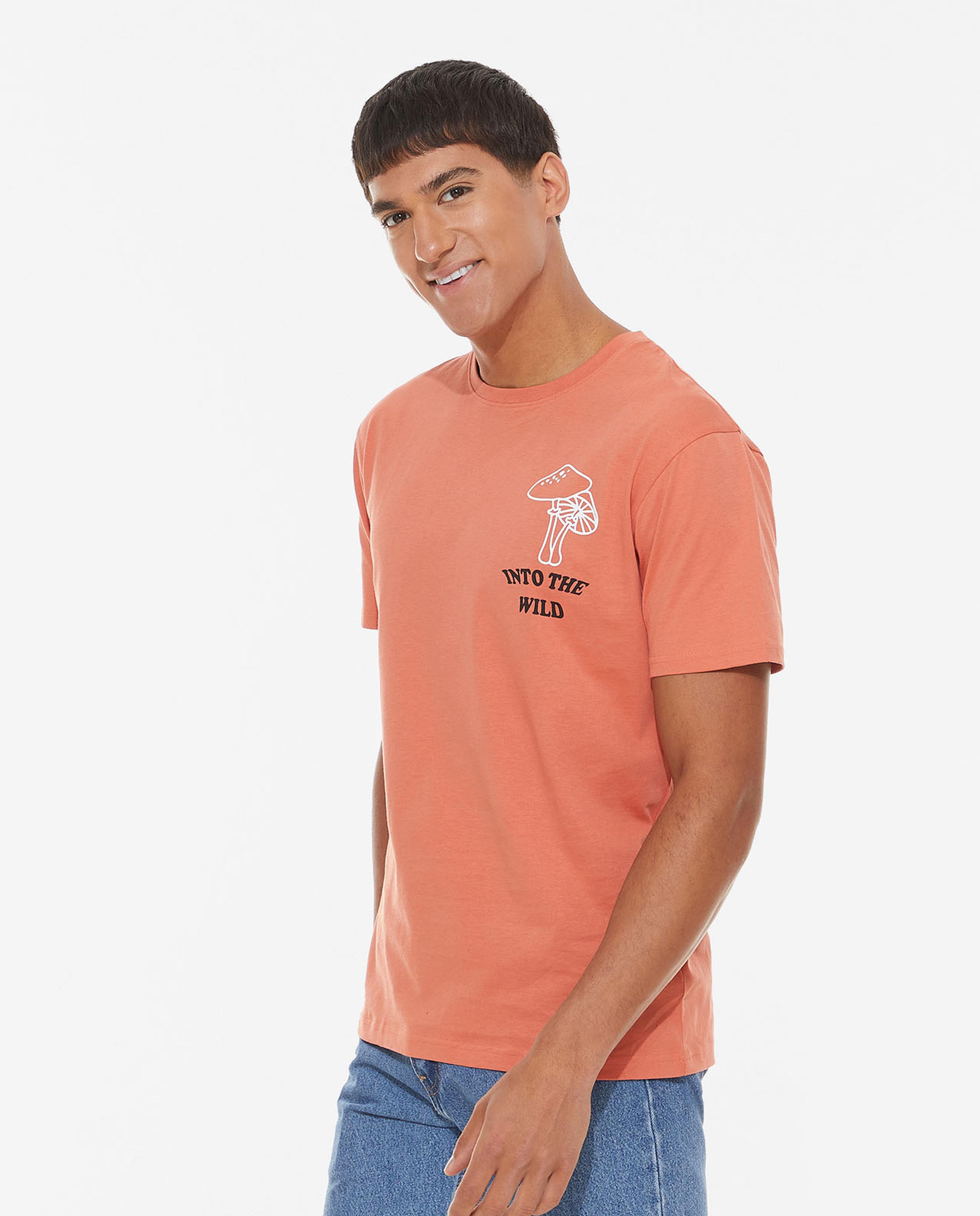 Placement Printed T-Shirt with Crew Neck and Short Sleeves