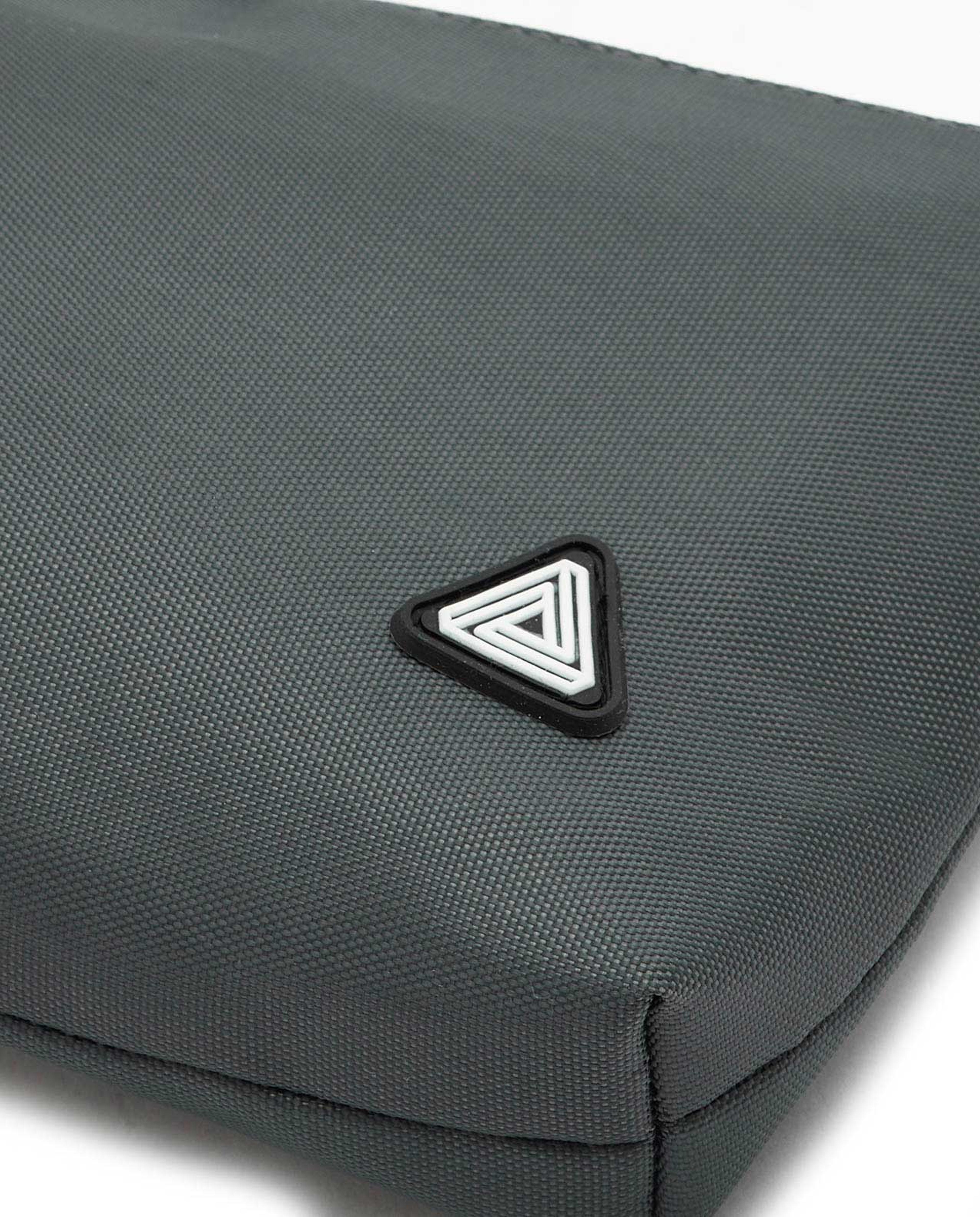 Solid Zippered Pouch