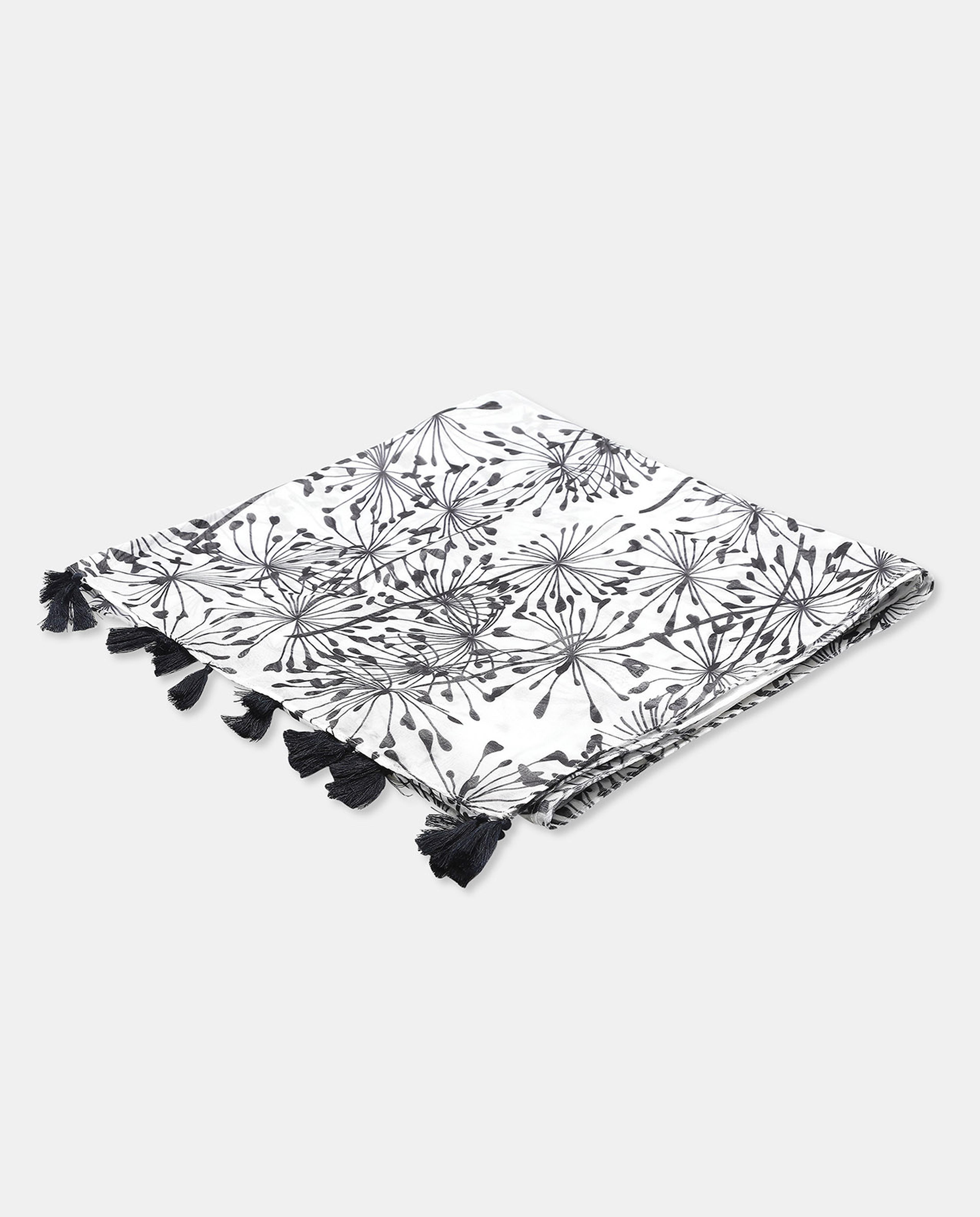 Abstract Printed Scraf with Tassels