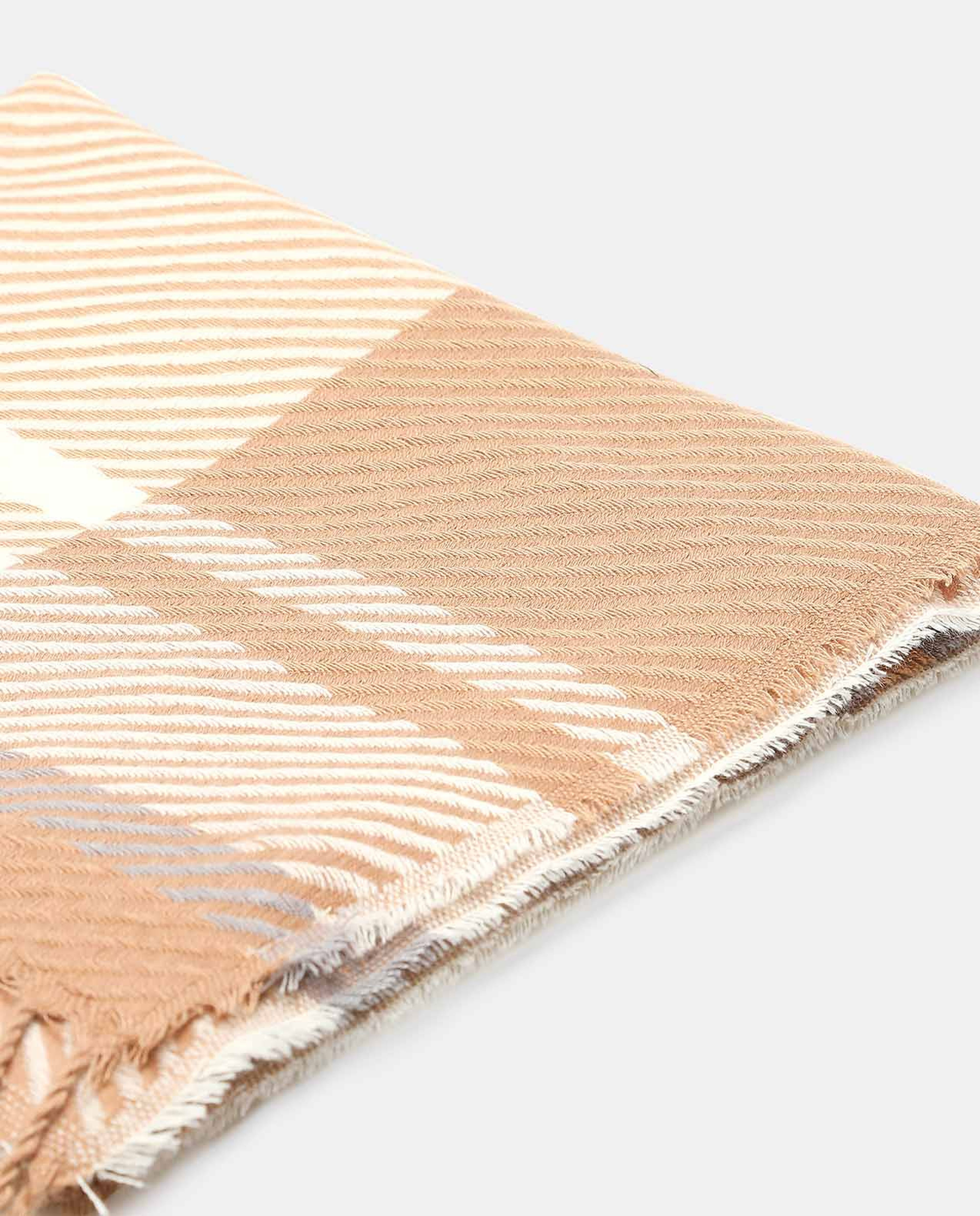 Checked Patterned Scarf