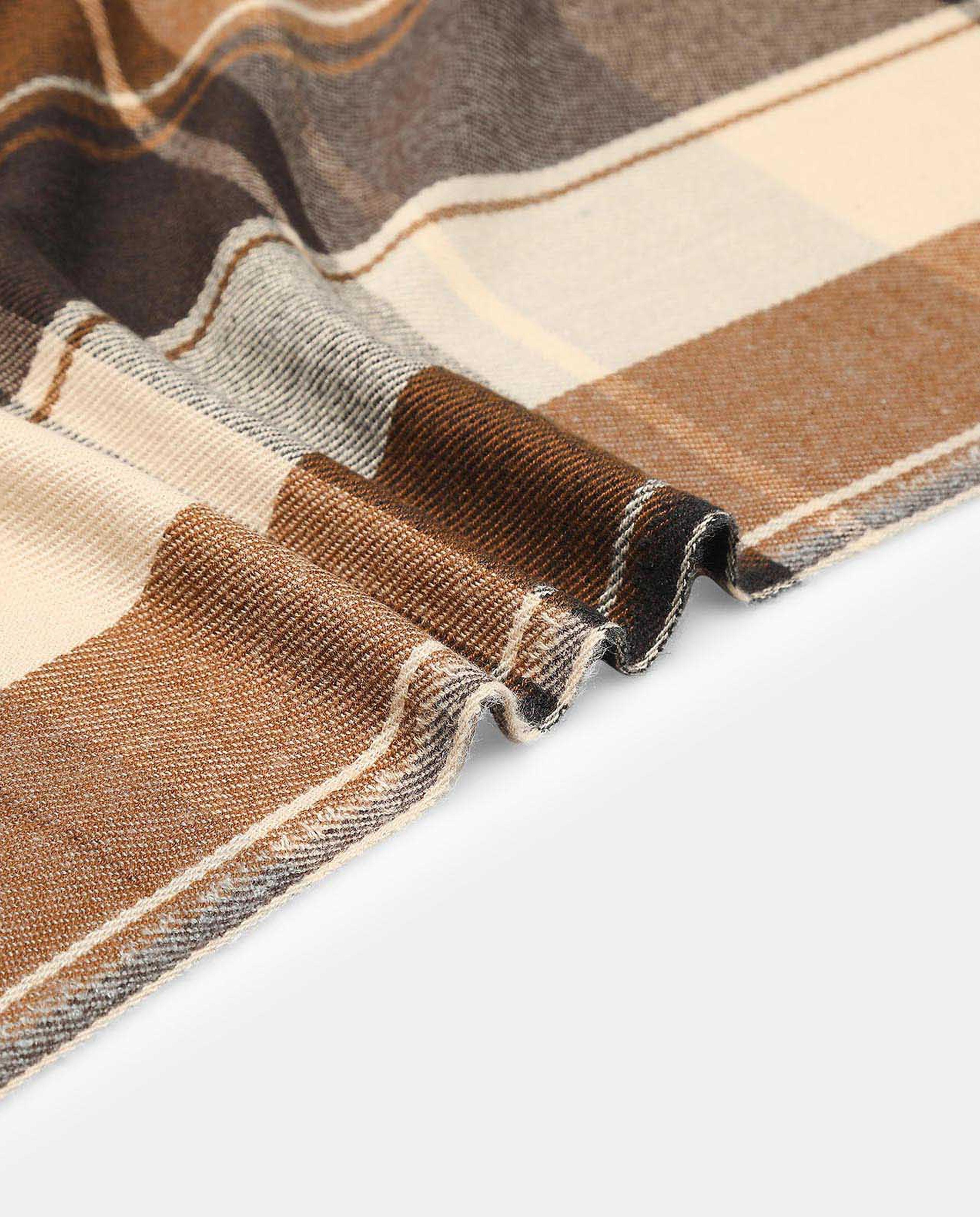 Checked Patterned Scarf