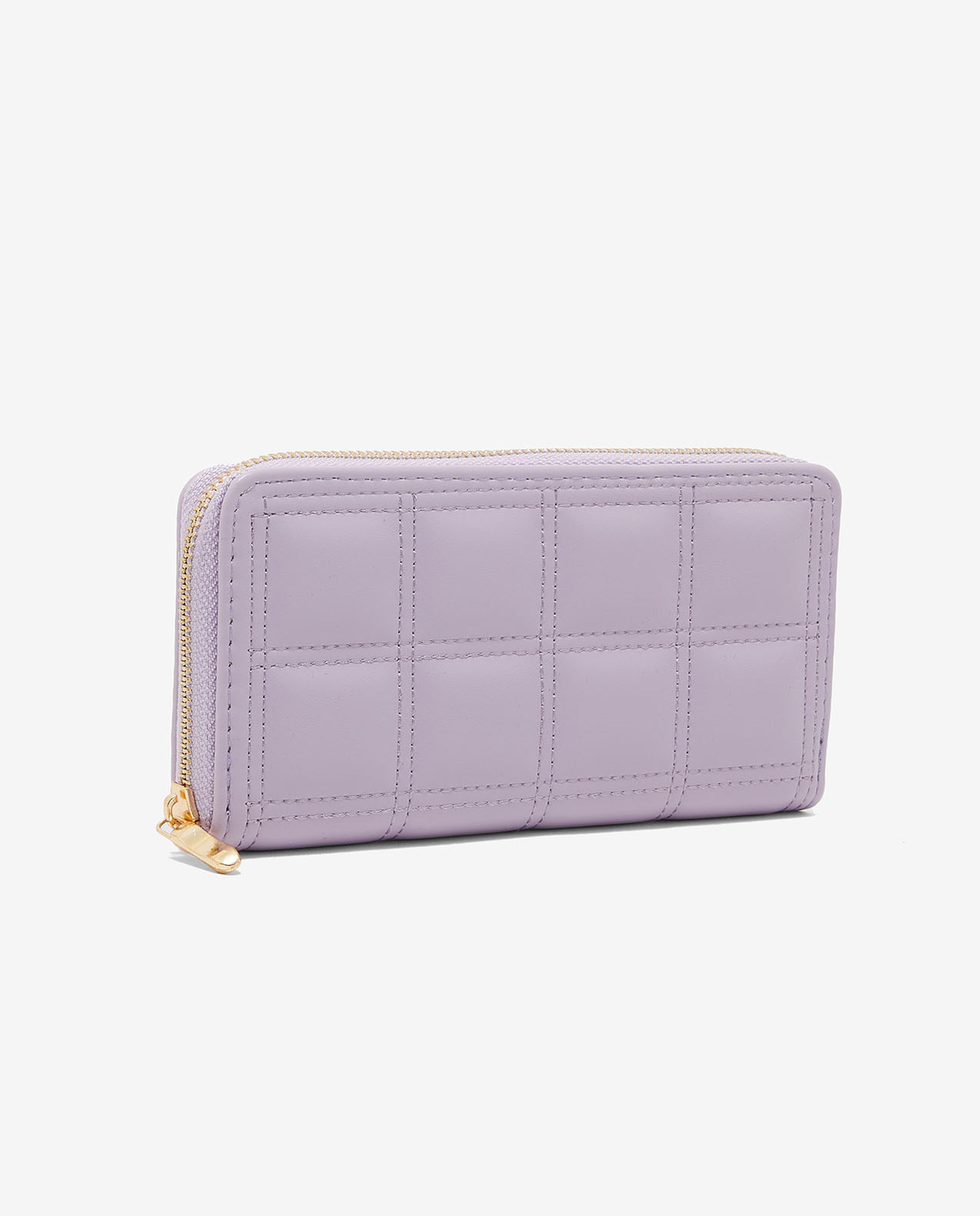Quilted Wallet with Zippered Closure