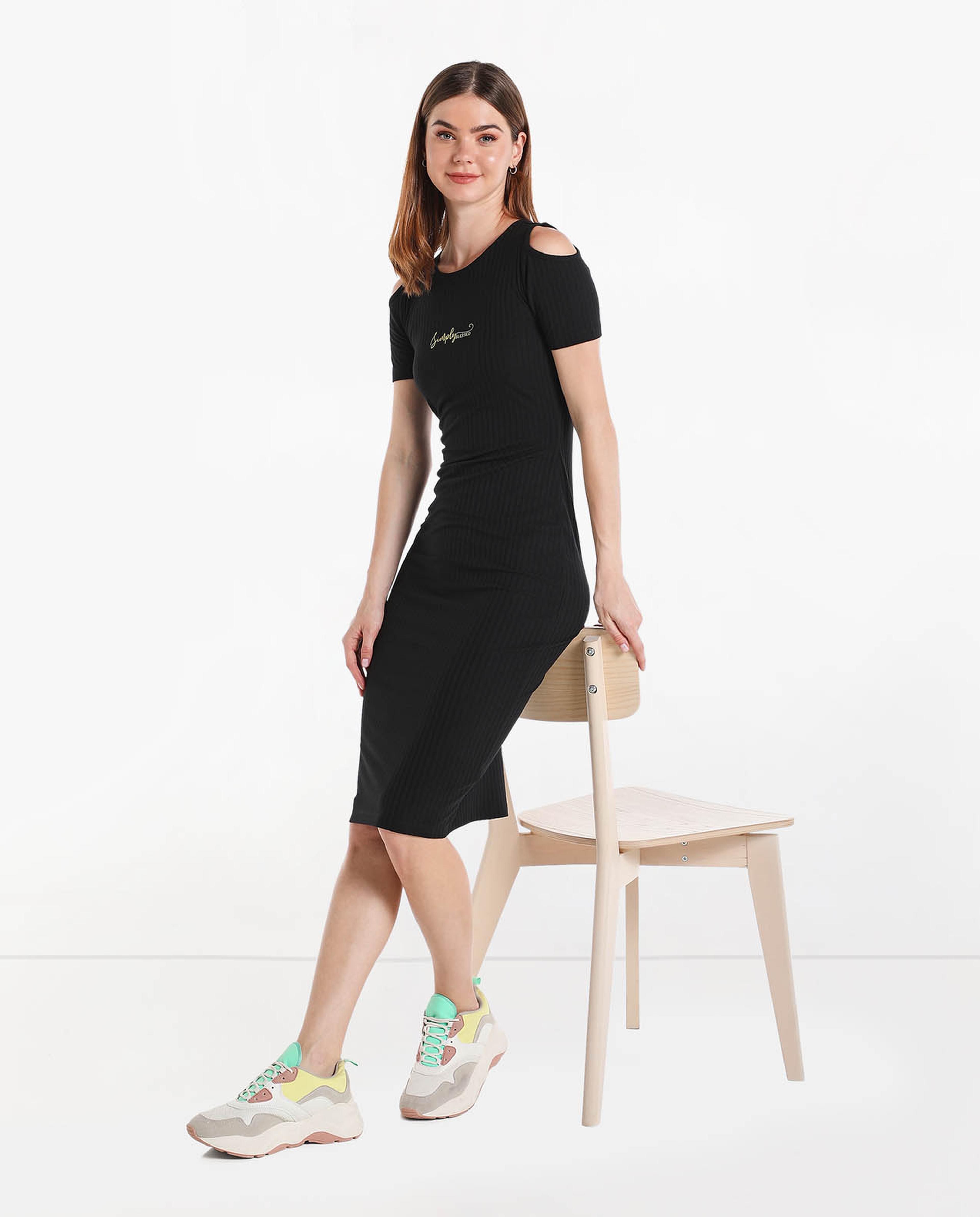 Printed Midi Dress with Round Neck and Short Sleeves