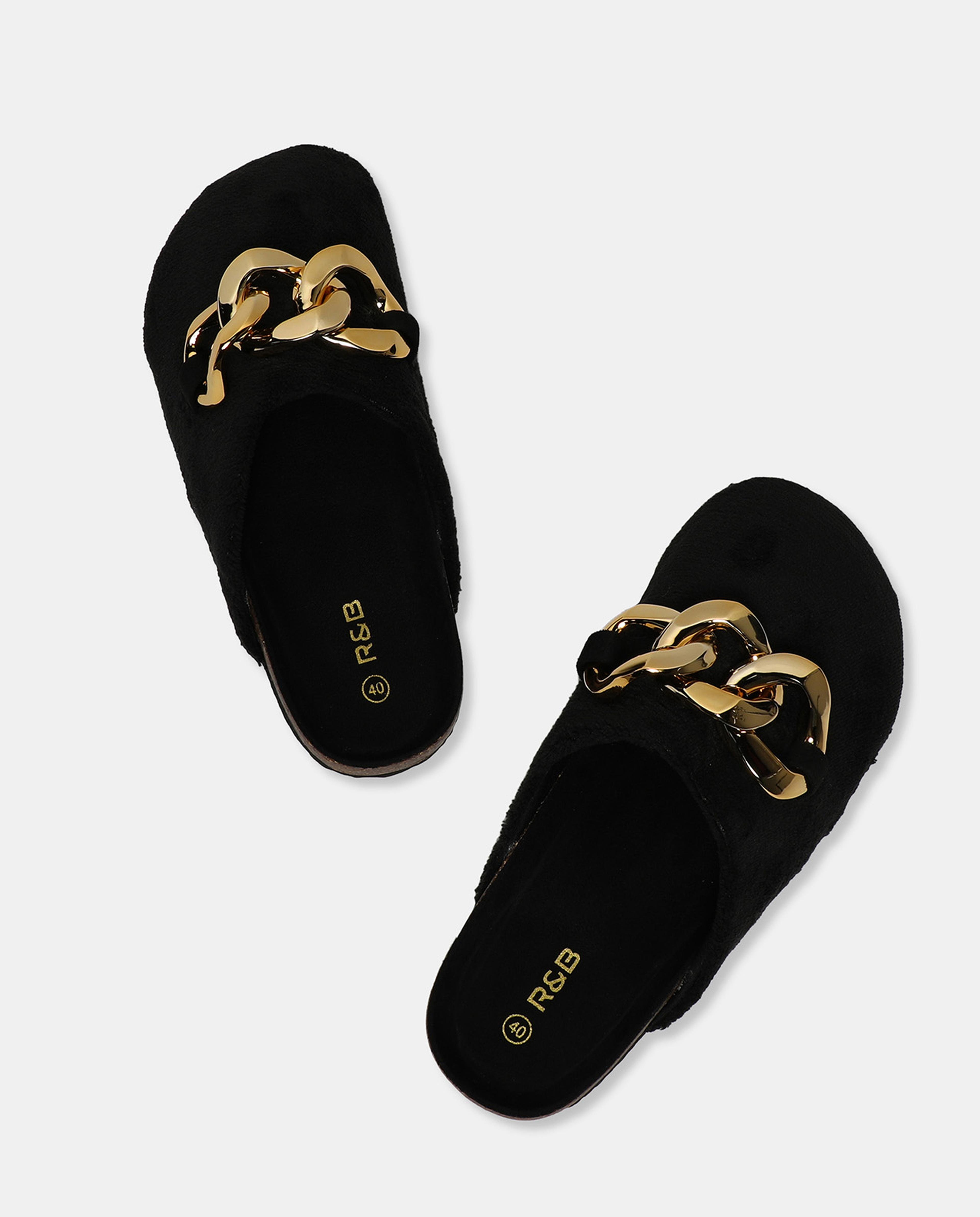 Solid Link Detailed Slip-On Sandals