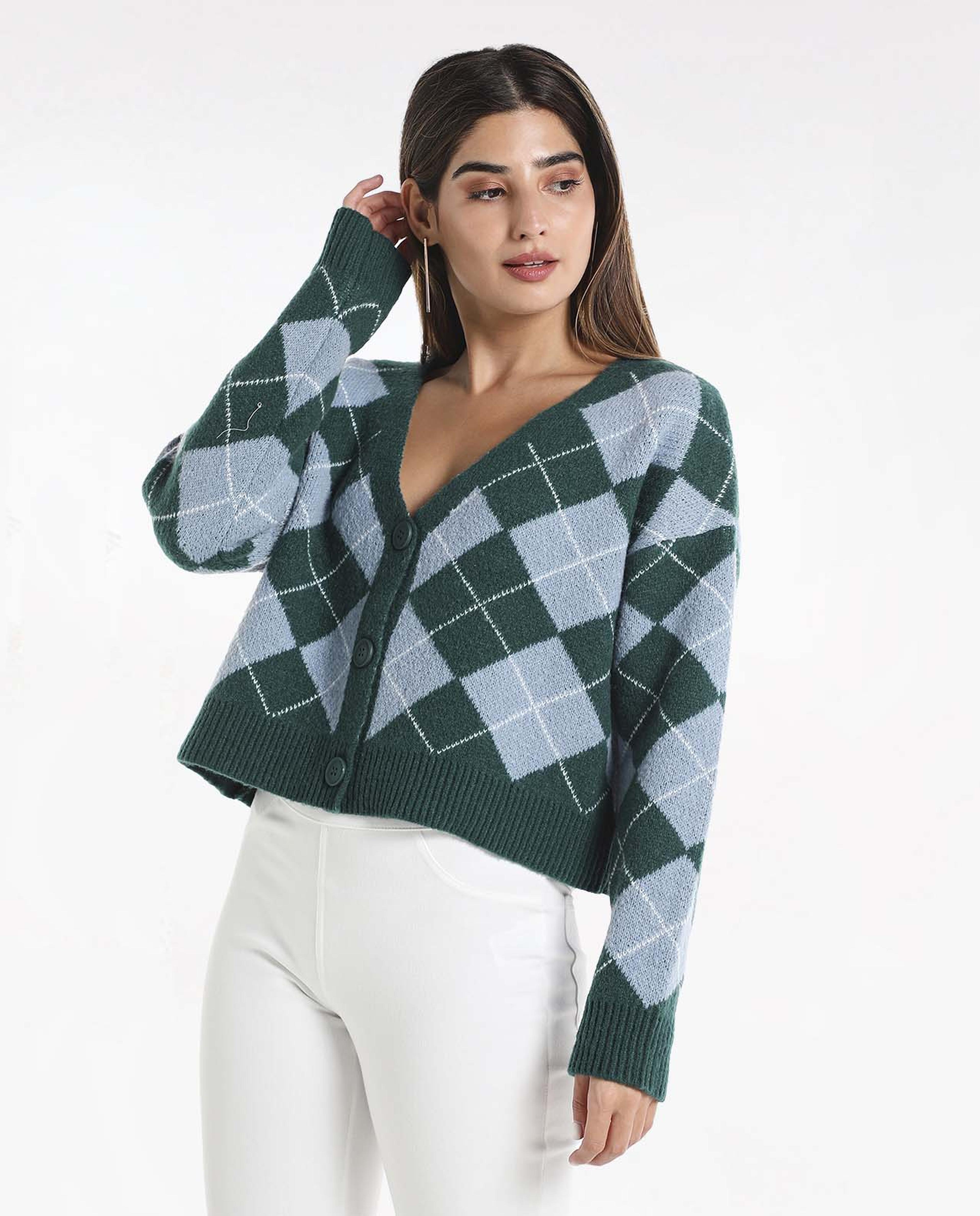 Diamond Knit Cardigan with V-Neck and Long Sleeves