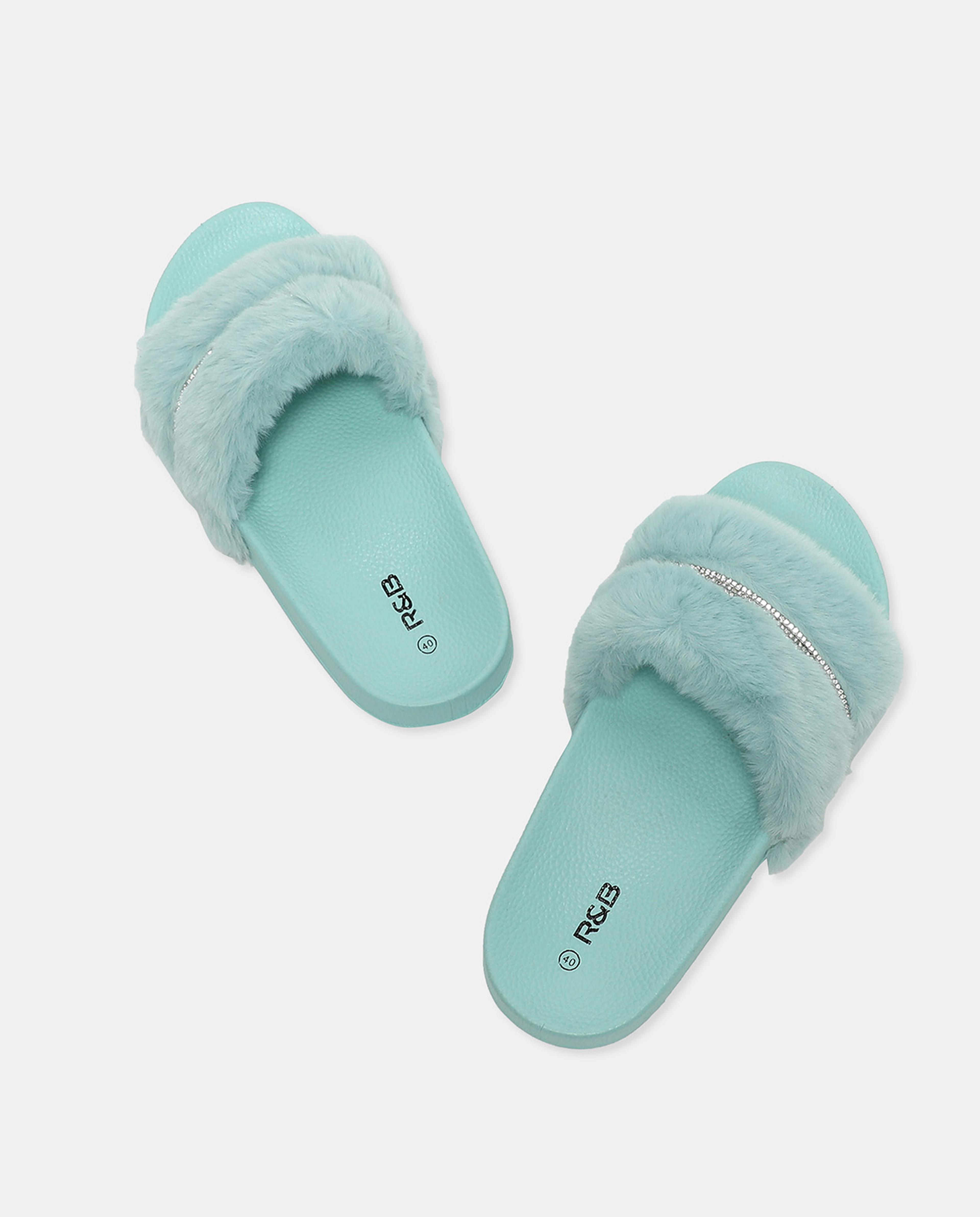 Solid Fur Detailed Sliders