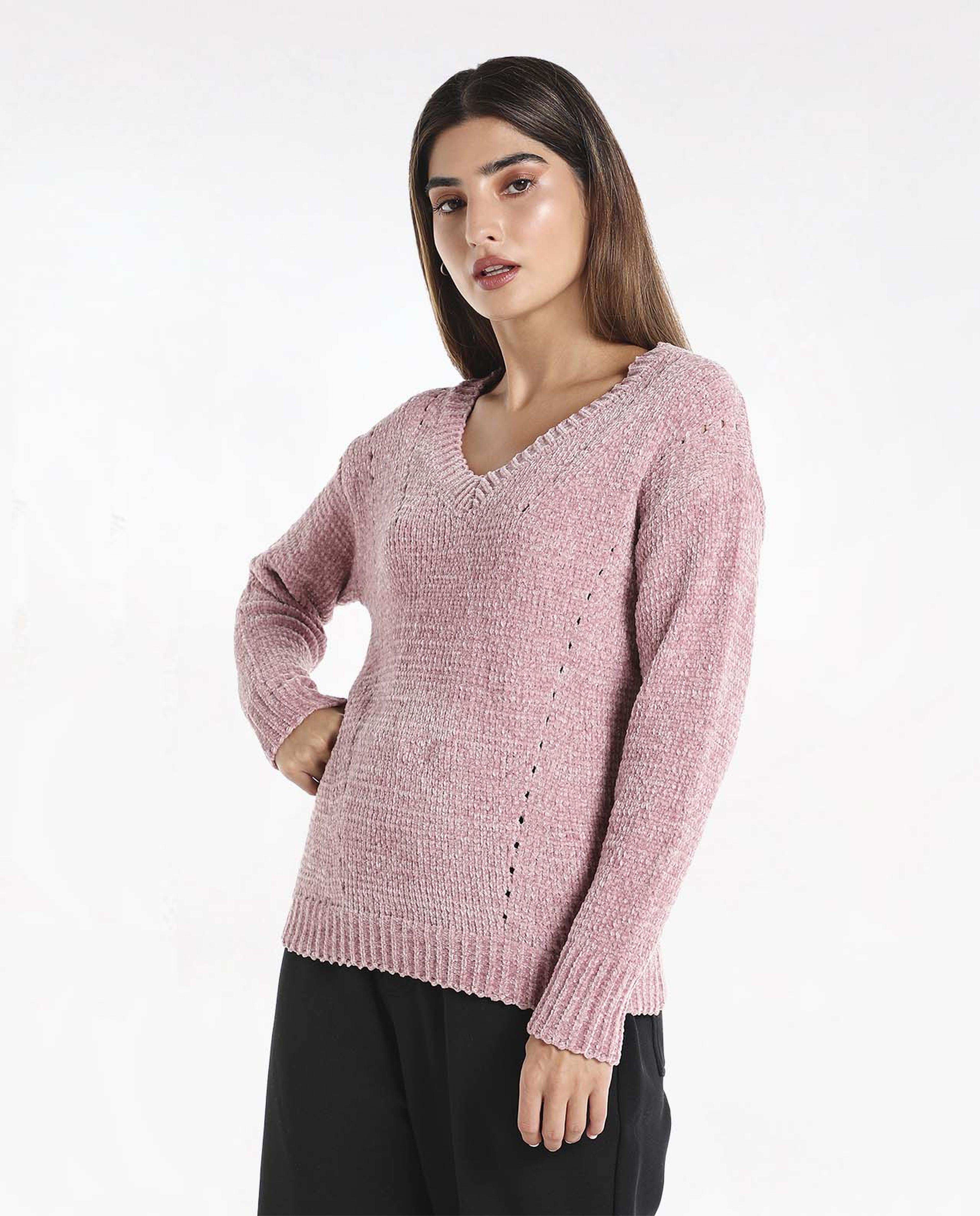Solid Casual Sweater with V-Neck and Long Sleeves